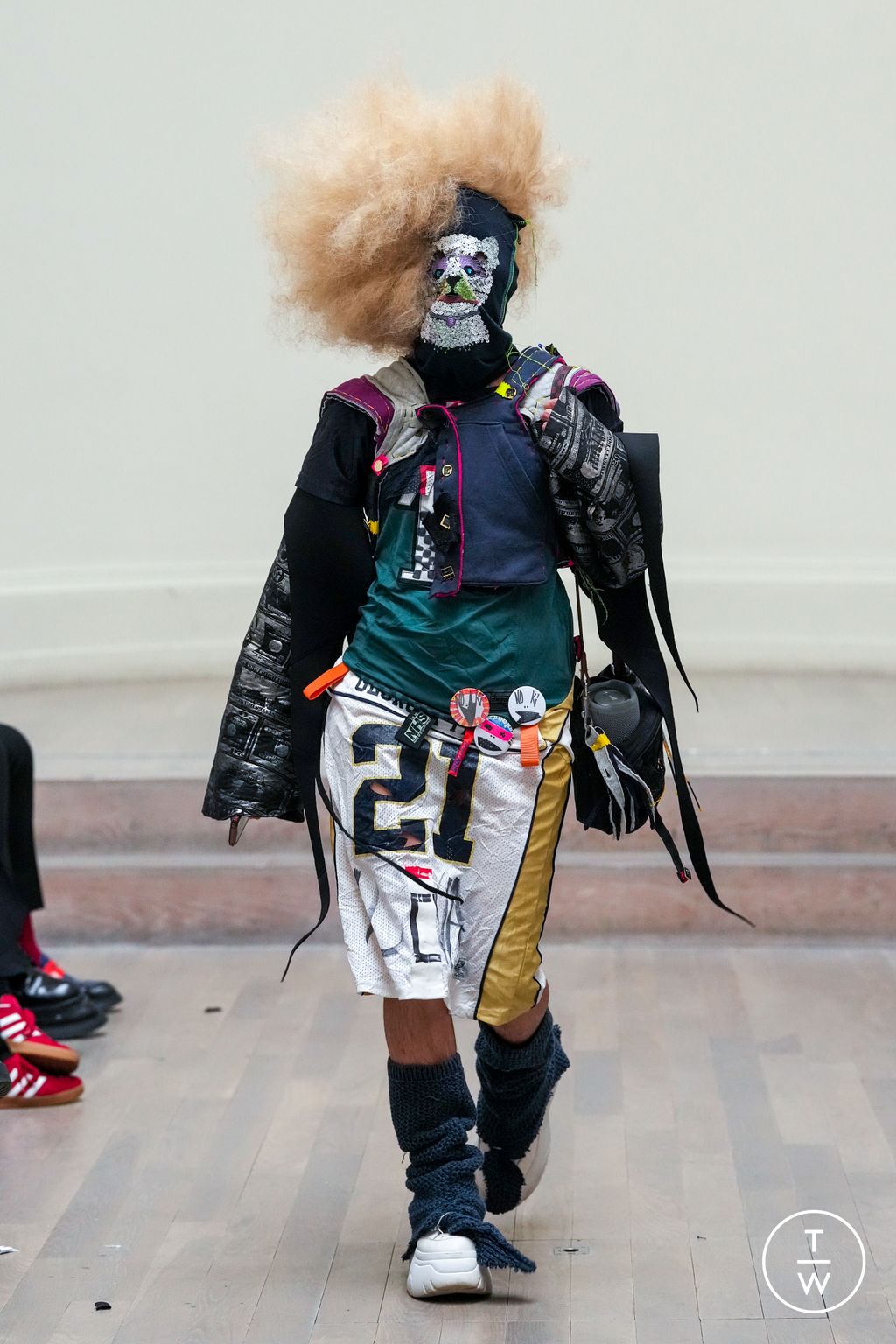 Fashion Week London Fall/Winter 2023 look 11 from the NOKI collection womenswear