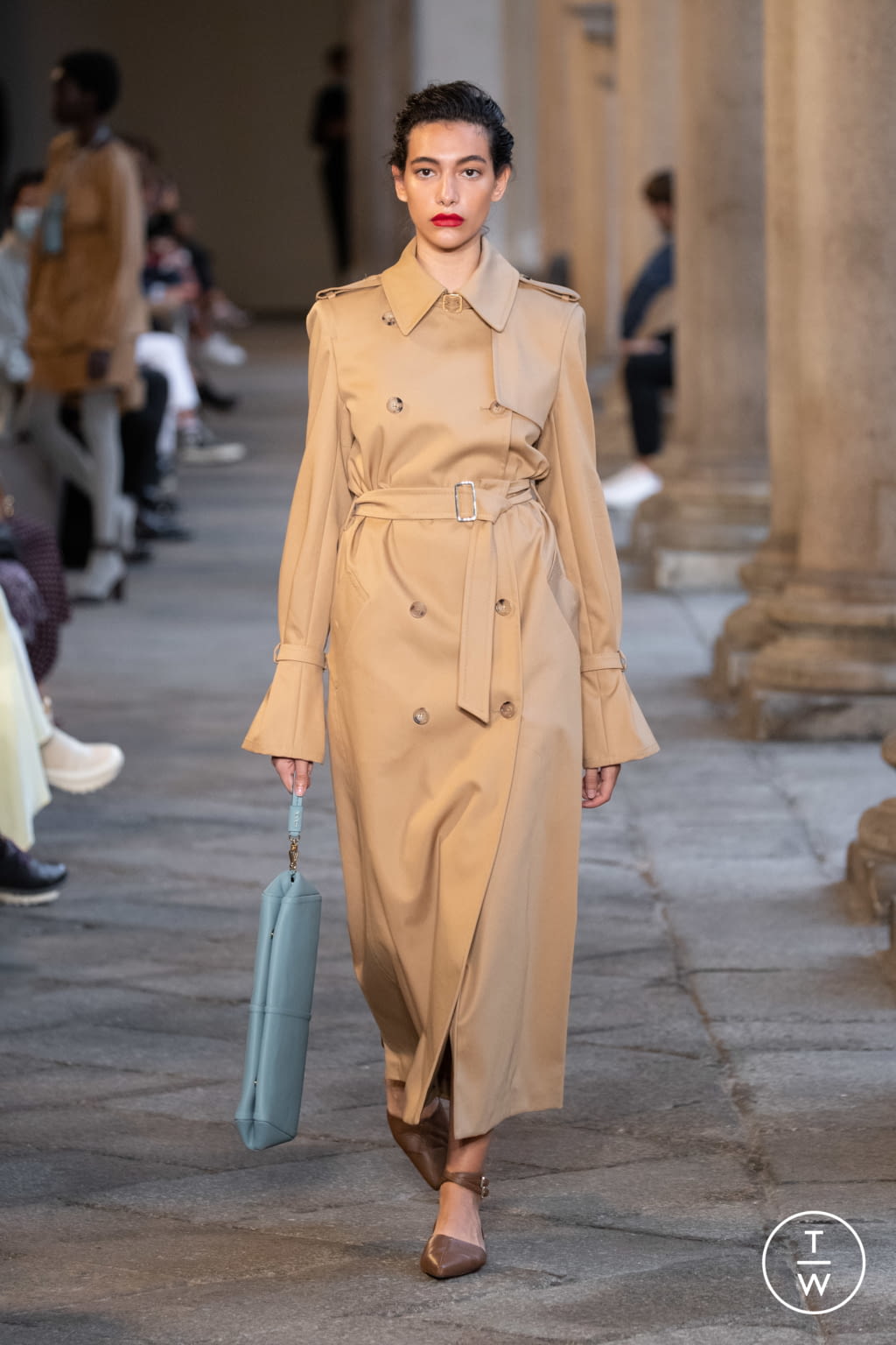 Fashion Week Milan Spring/Summer 2021 look 11 from the Max Mara collection womenswear