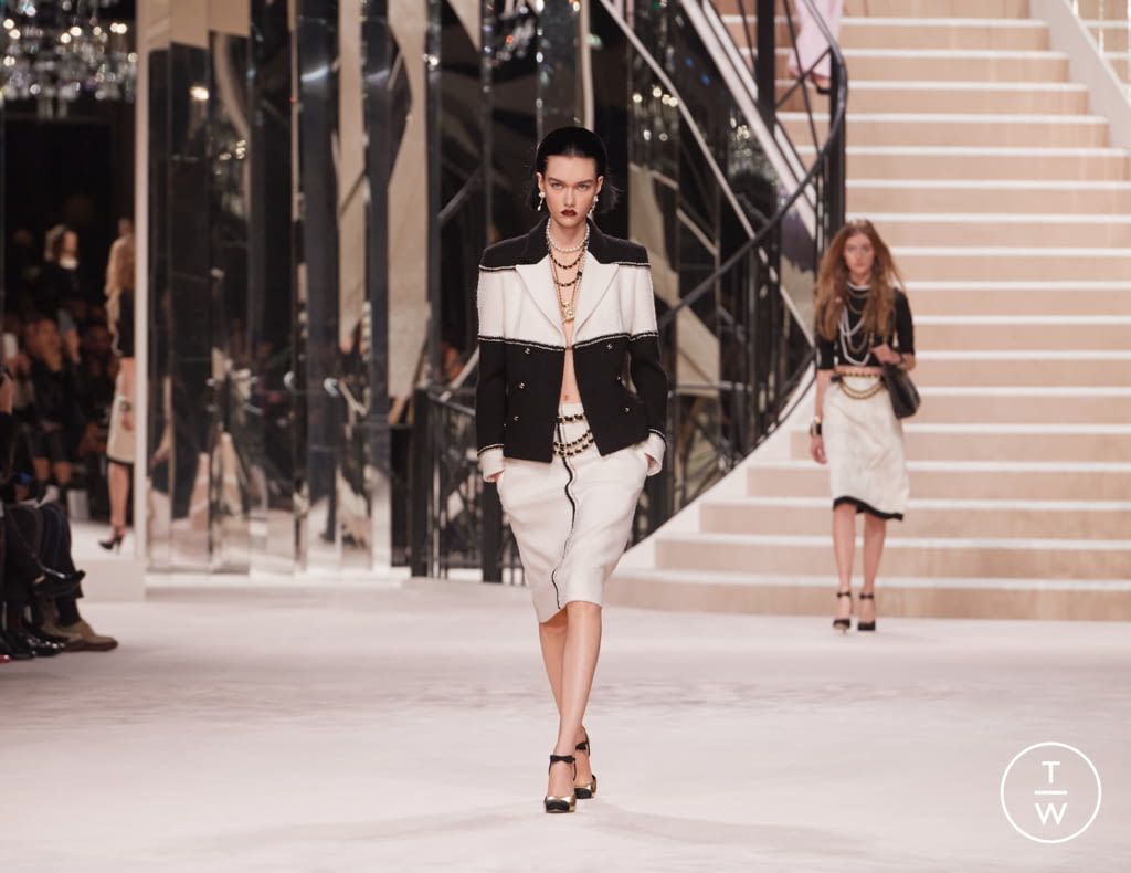 Fashion Week Paris Pre-Fall 2020 look 11 de la collection Chanel womenswear