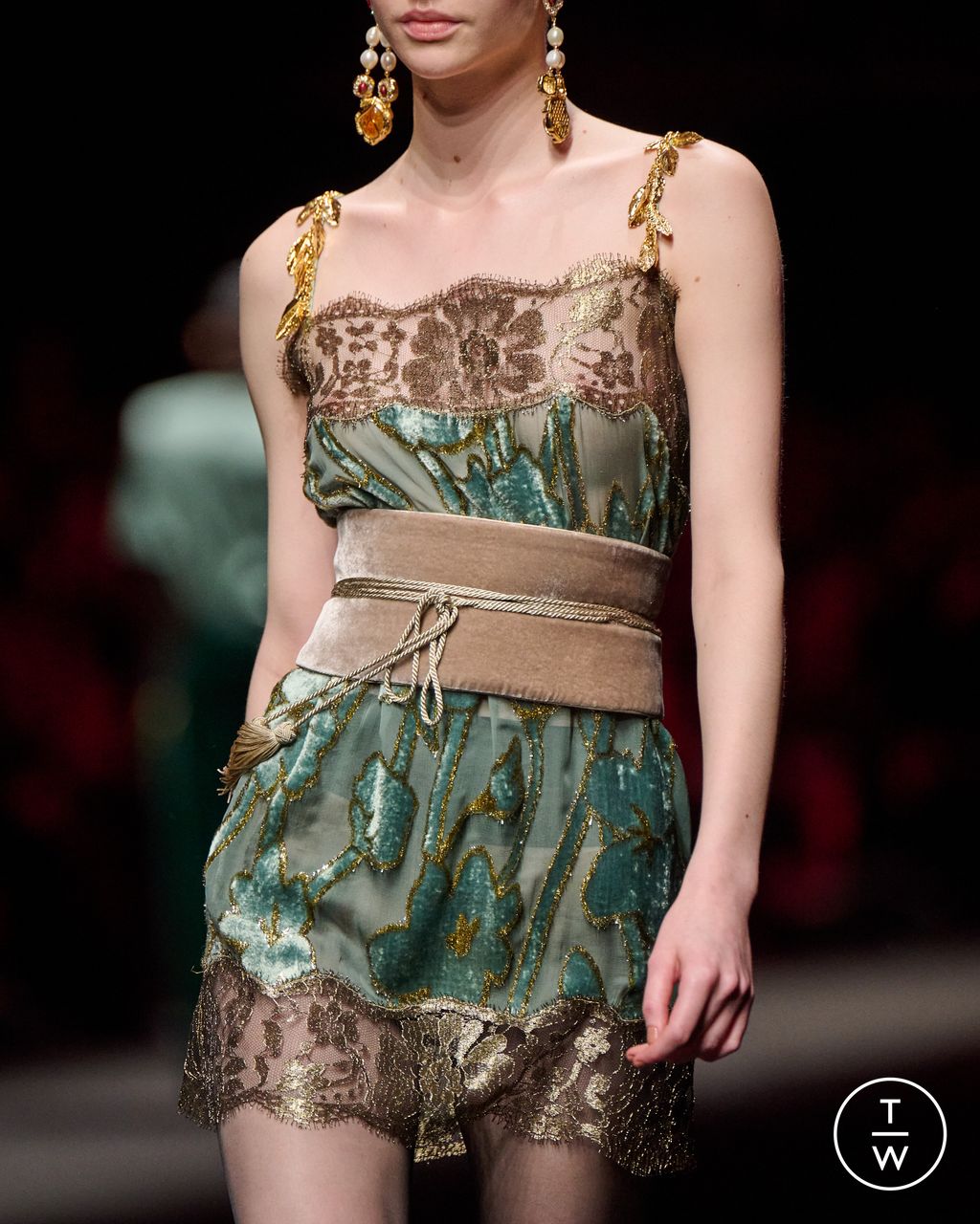 Fashion Week Milan Fall/Winter 2025 look 55 from the Roberto Cavalli collection womenswear accessories