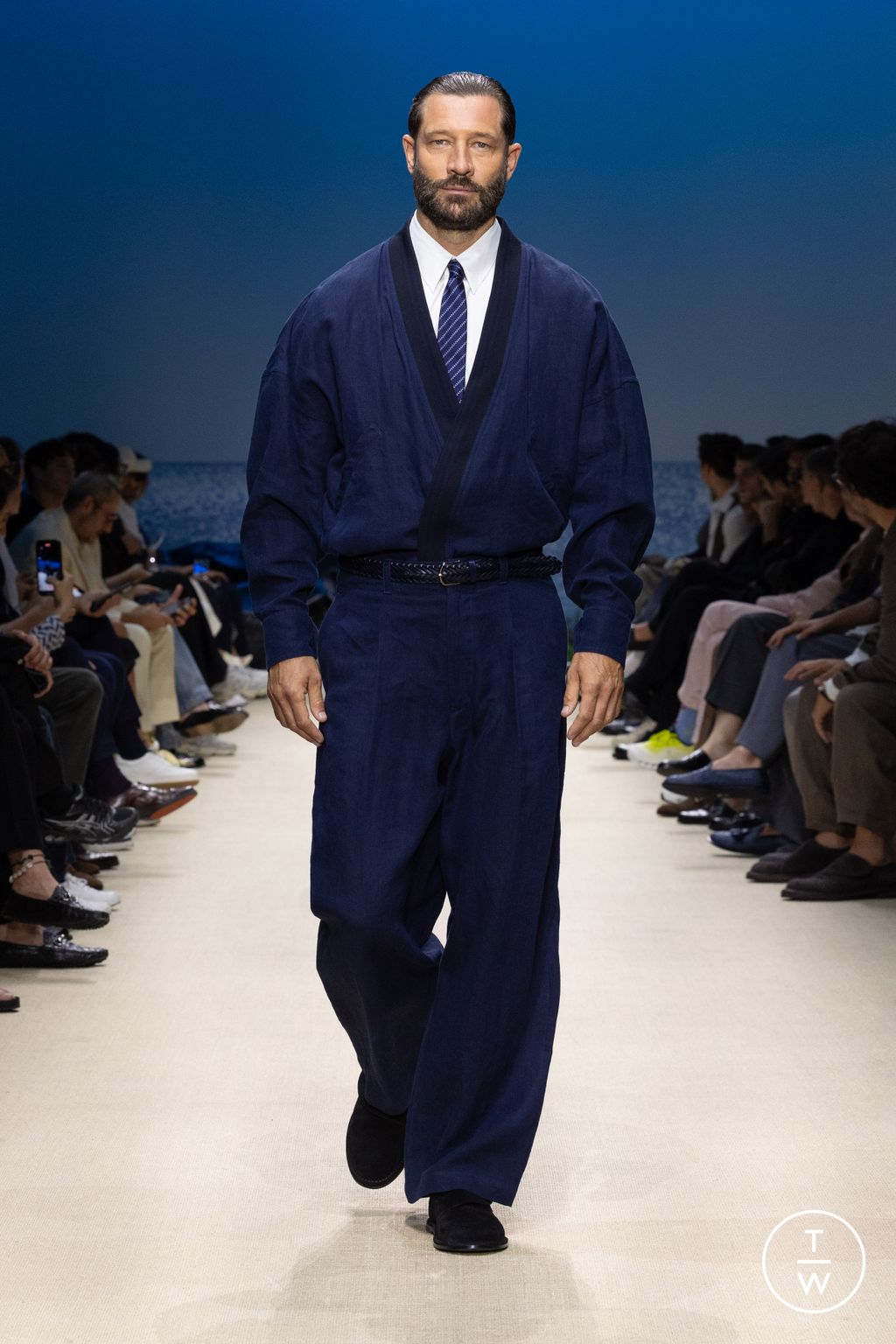 Fashion Week Milan Spring/Summer 2026 look 111 from the Giorgio Armani collection 男装