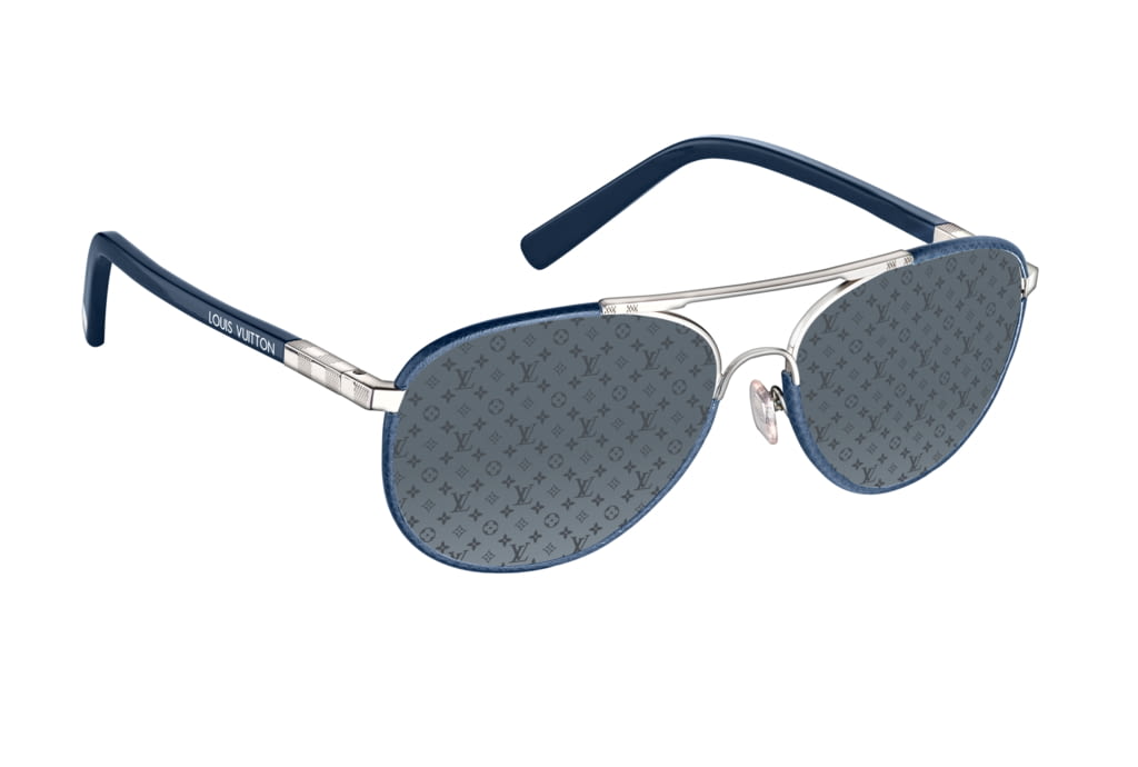 Fashion Week Paris Fall/Winter 2017 look 130 from the Louis Vuitton collection 男装配饰