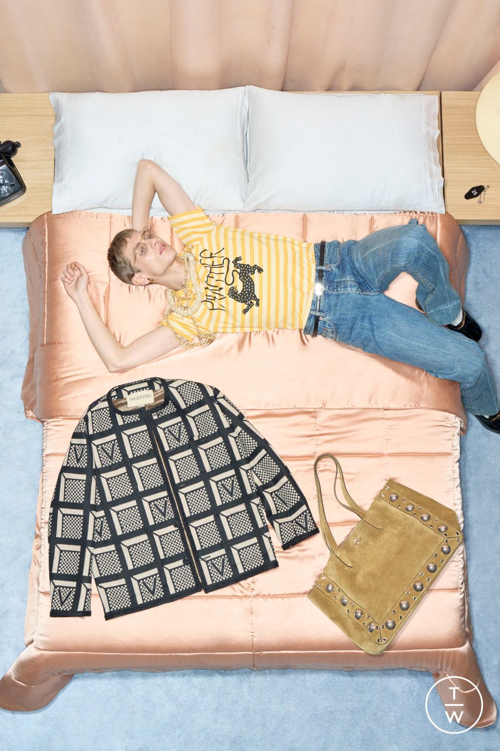 Fashion Week Paris Resort 2026 look 83 from the Valentino collection womenswear accessories