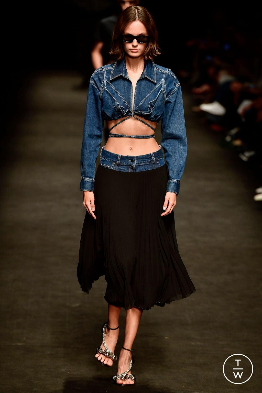Fashion Week Milan Spring/Summer 2023 look 14 de la collection Act n°1 womenswear