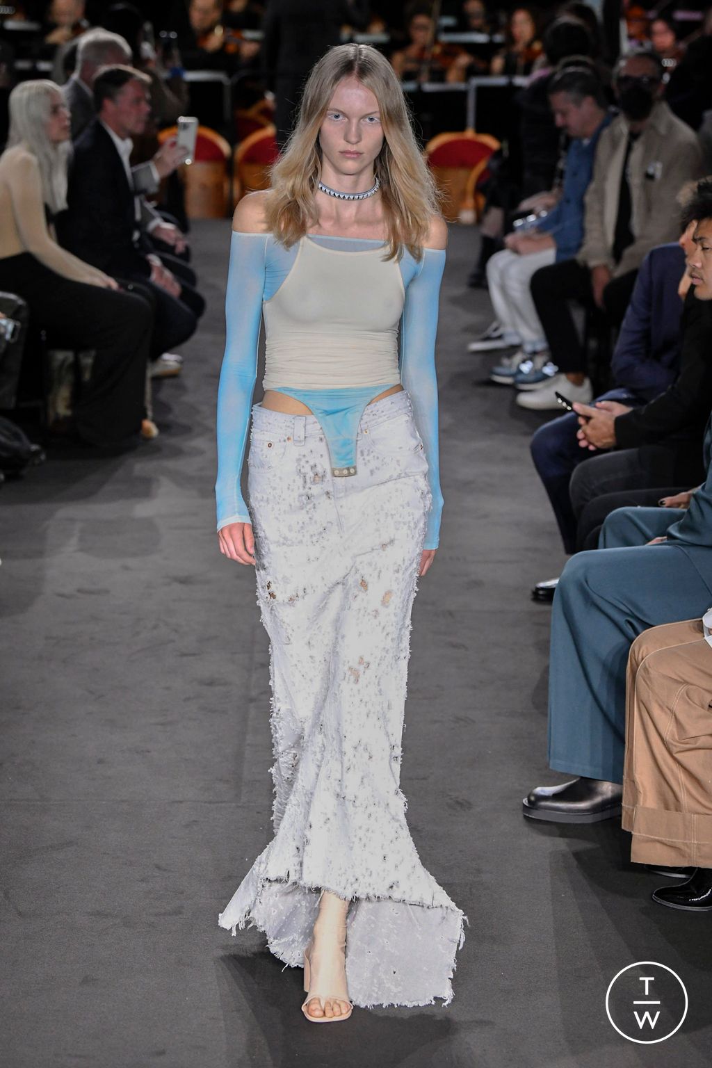 Fashion Week Milan Spring/Summer 2023 look 17 from the MM6 Maison Margiela collection 女装