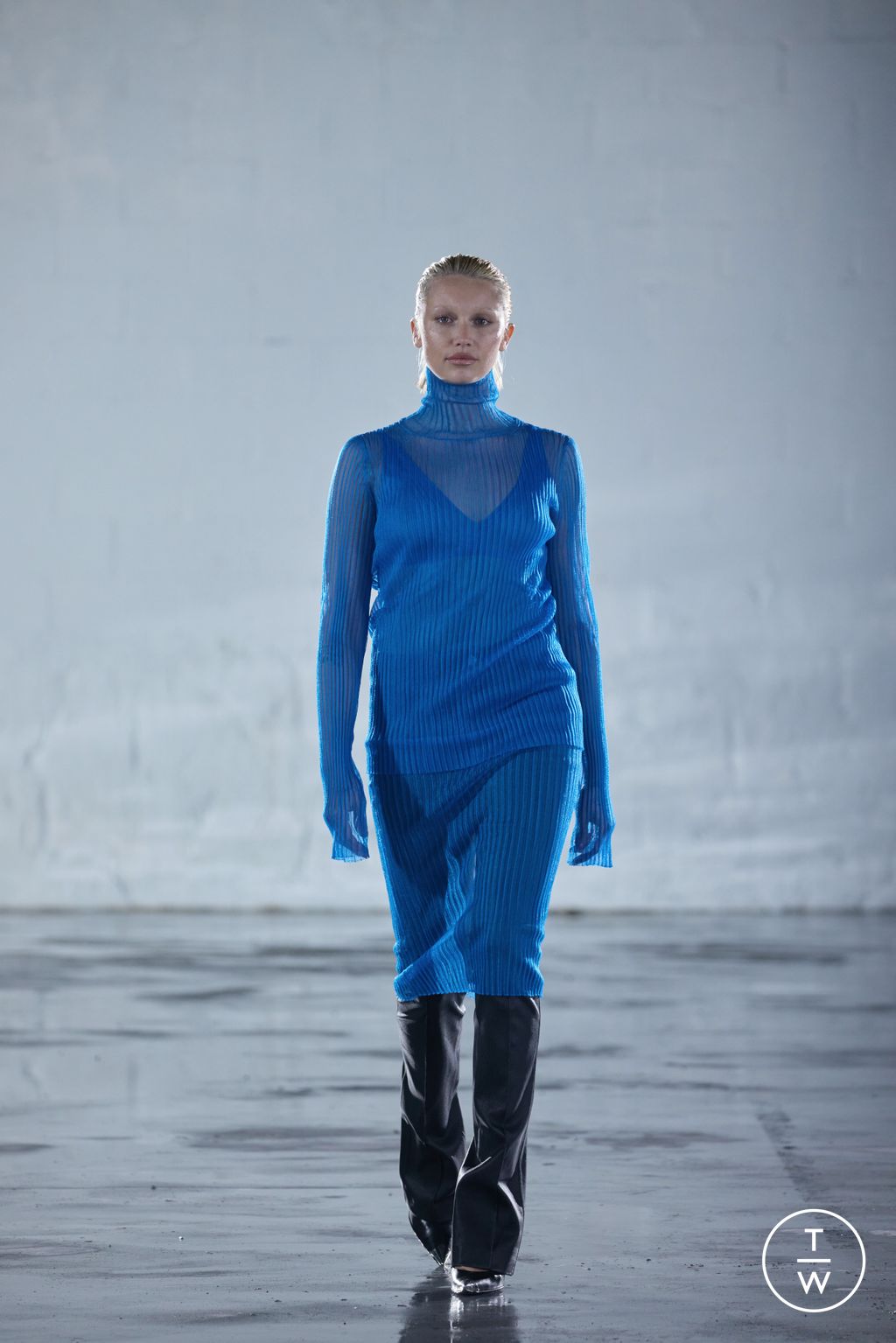 Fashion Week New York Fall/Winter 2023 look 11 from the Helmut Lang collection 女装