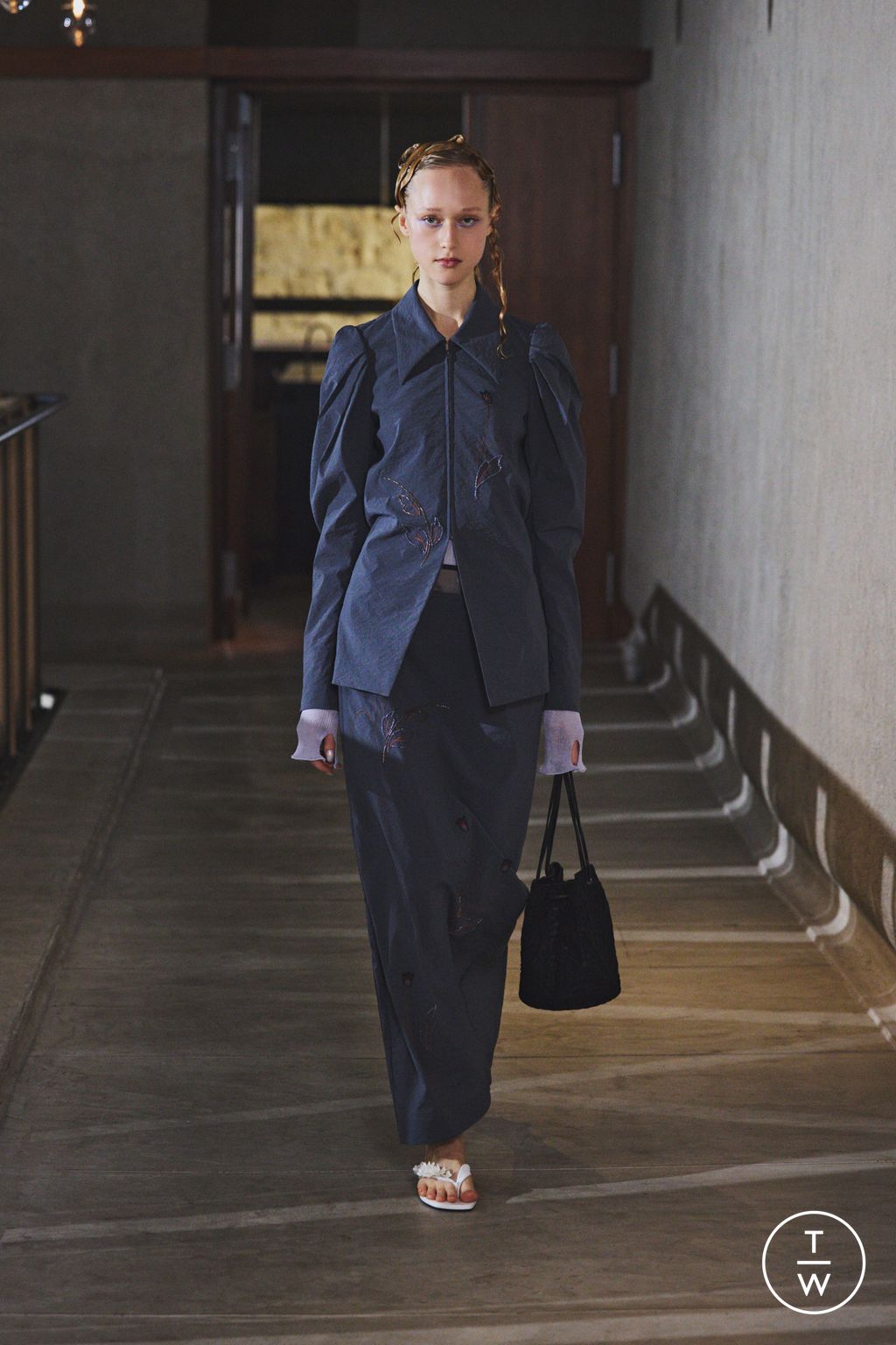 Fashion Week Paris Spring/Summer 2026 look 11 from the Mame Kurogouchi collection womenswear
