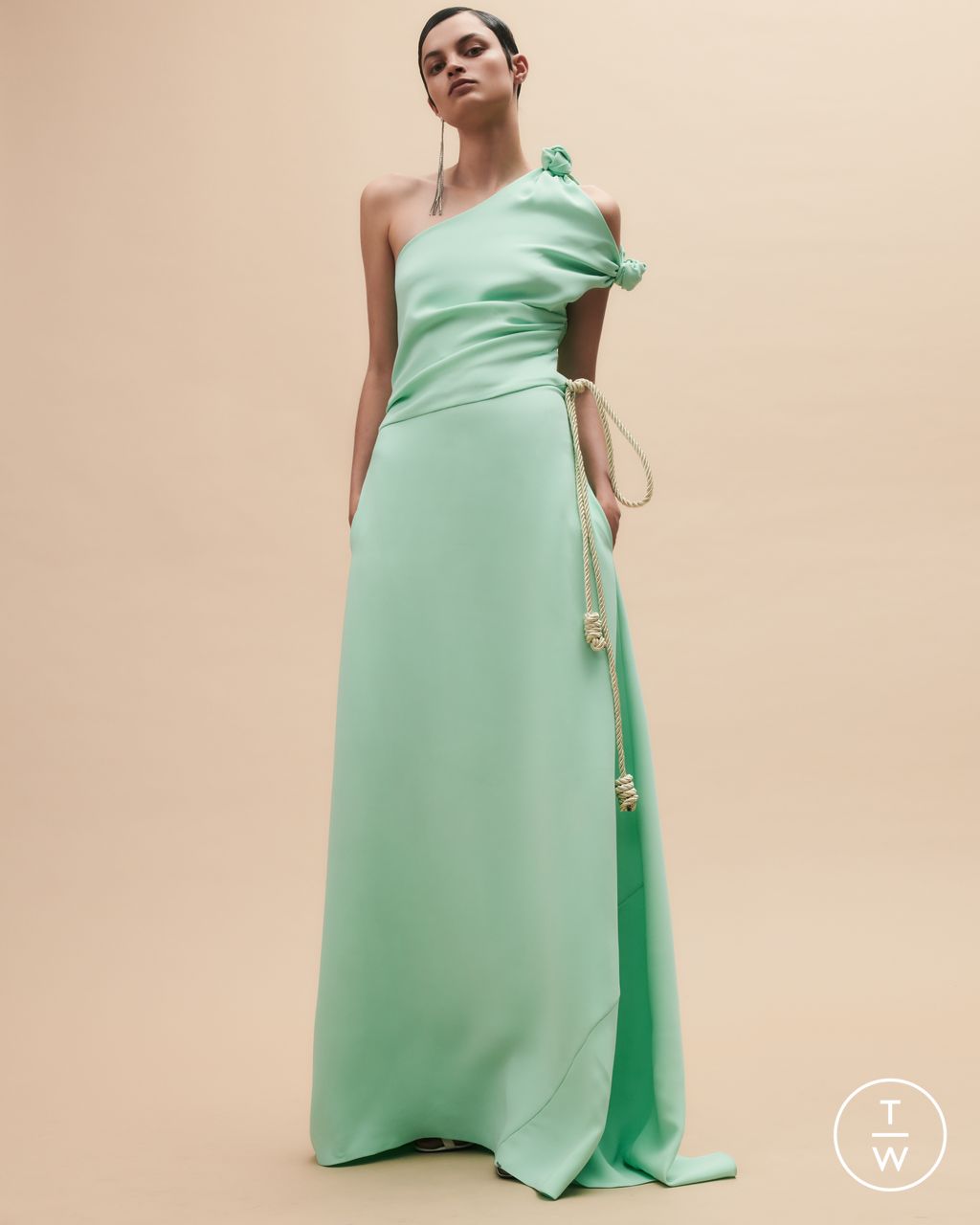 Fashion Week New York Resort 2024 look 11 de la collection Hellessy womenswear