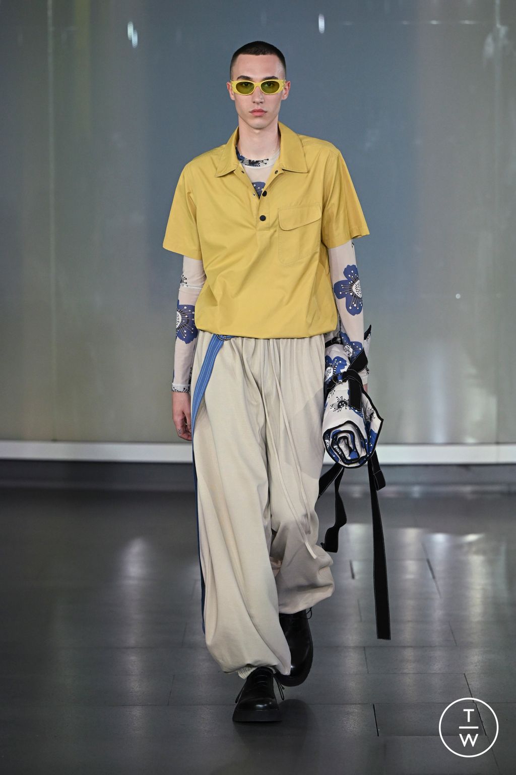 Fashion Week Milan Spring/Summer 2023 look 12 from the Dhruv-Kapoor collection menswear