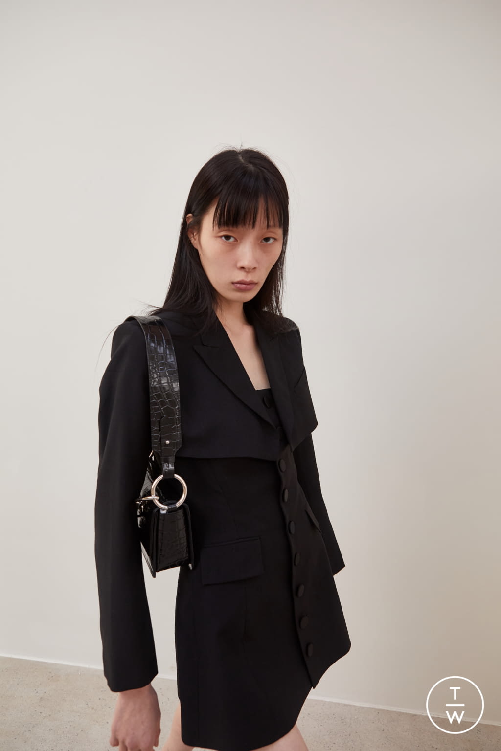 Fashion Week Paris Fall/Winter 2021 look 23 from the Kimhekim collection 女装