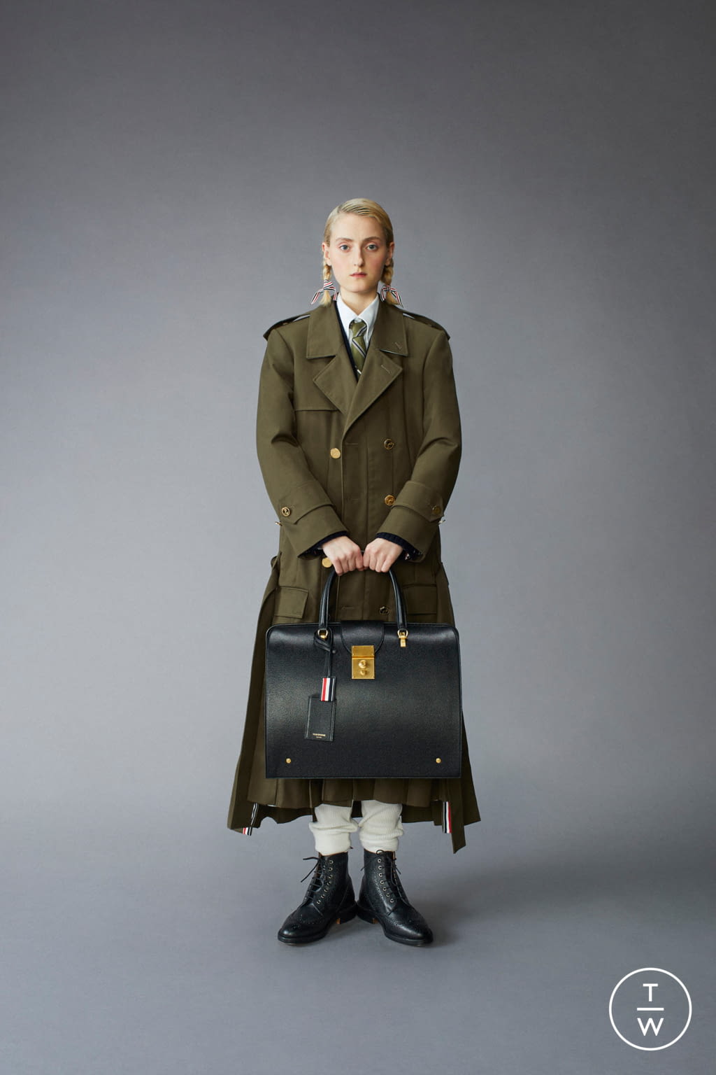 Fashion Week Paris Pre-Fall 2021 look 12 from the Thom Browne collection womenswear