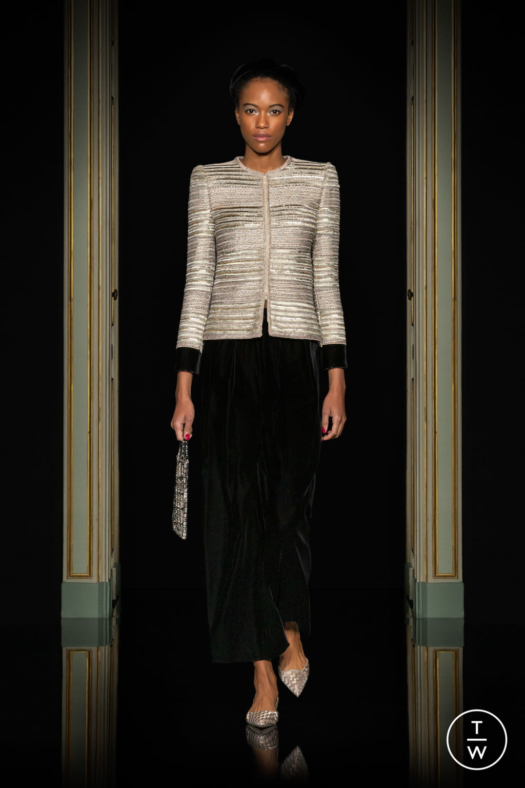 Fashion Week Paris Spring/Summer 2021 look 12 from the Giorgio Armani Privé collection 高级定制