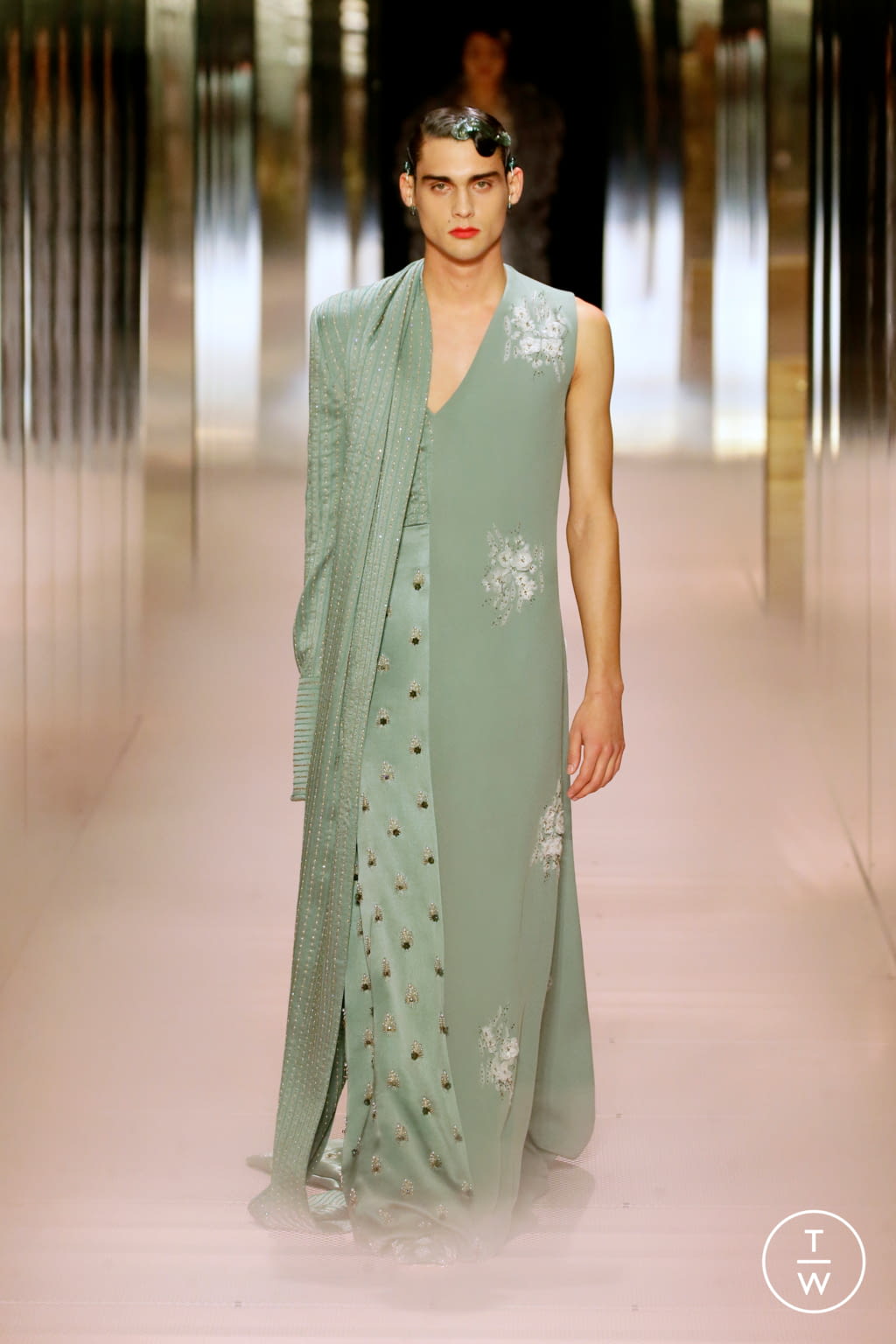 Fashion Week Paris Spring/Summer 2021 look 12 from the Fendi collection couture