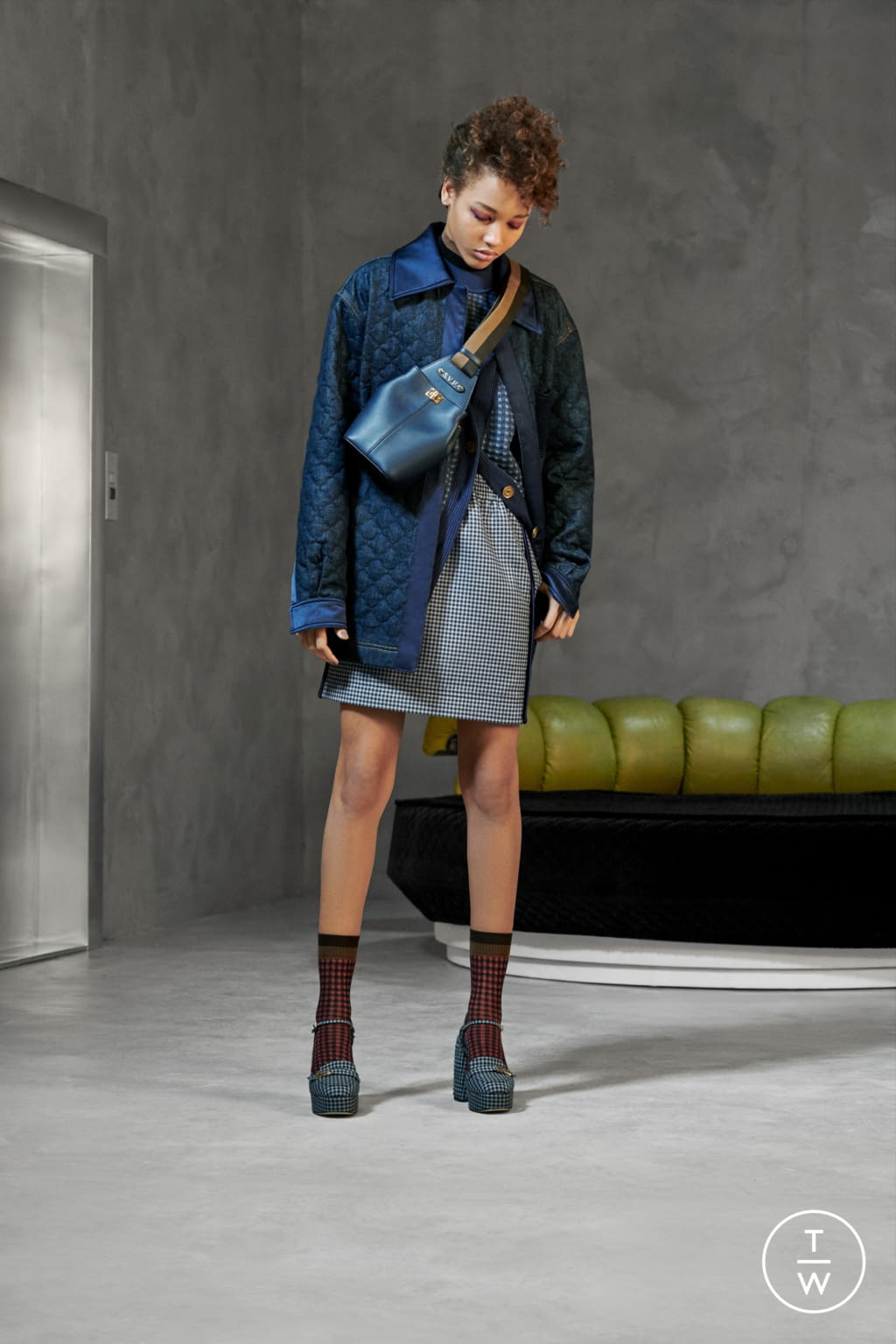 Fashion Week Milan Pre-Fall 2020 look 12 from the Fendi collection 女装