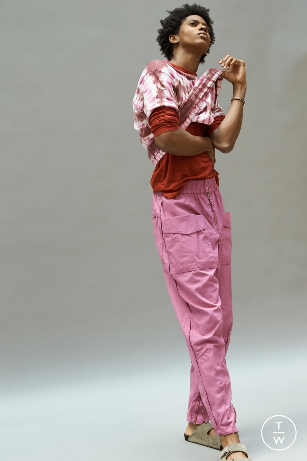 Fashion Week Paris Spring/Summer 2020 look 12 from the Isabel Marant collection 男装