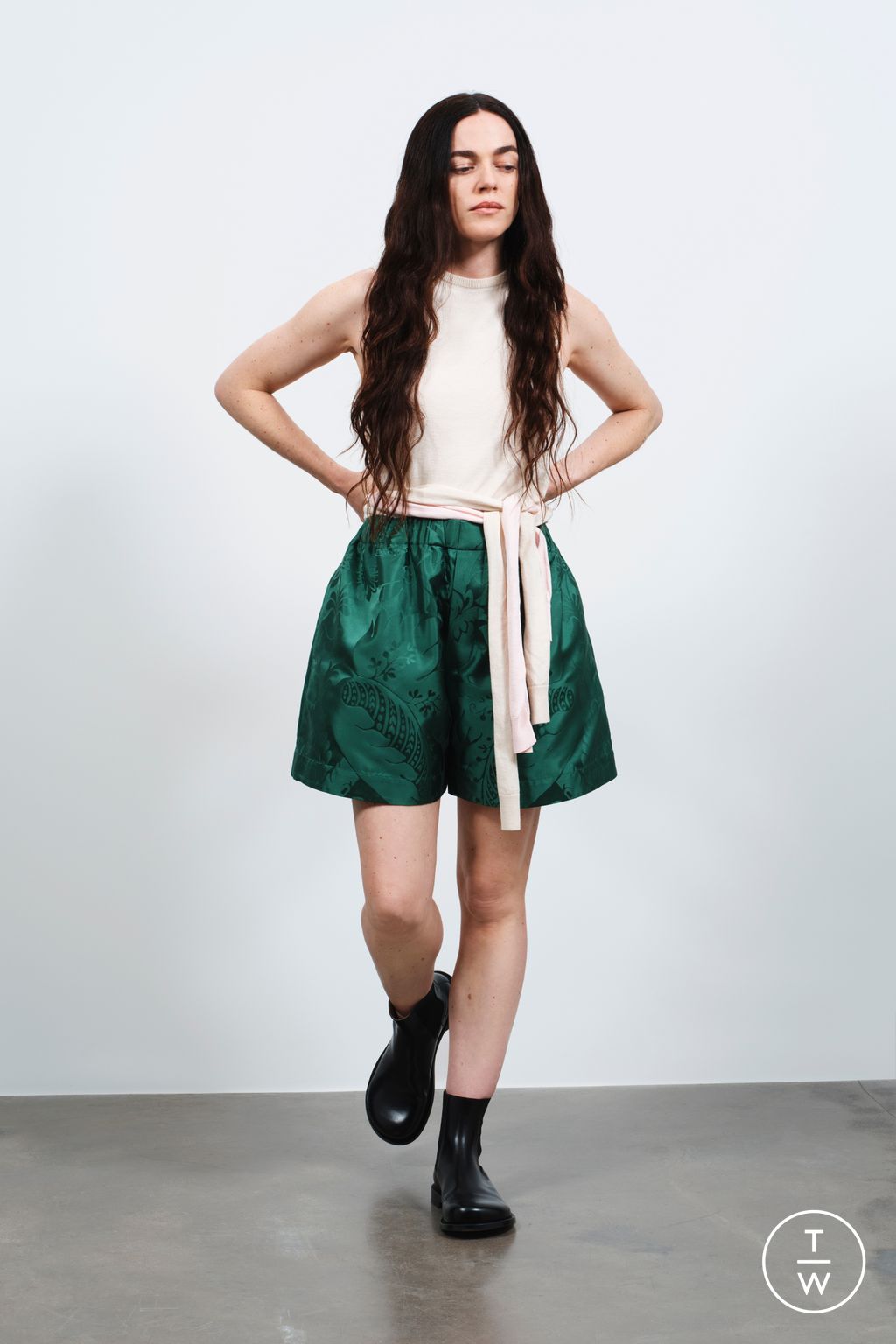 Fashion Week Paris Resort 2026 look 120 from the JW Anderson collection 女装