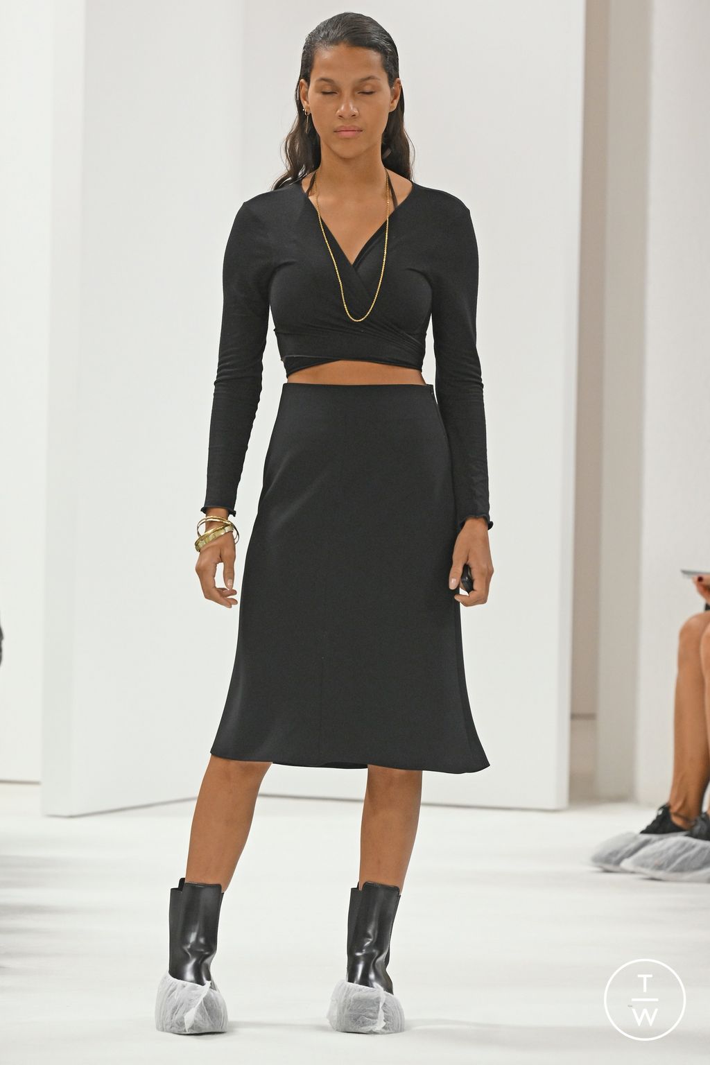 Fashion Week Milan Spring/Summer 2023 look 25 from the Sunnei collection 女装