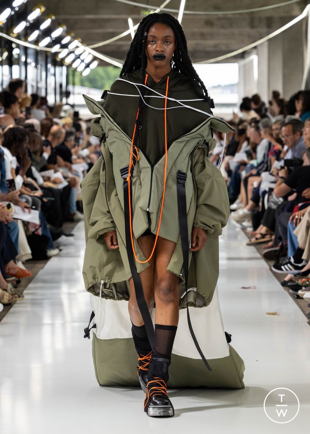 Fashion Week Paris Spring/Summer 2024 look 122 from the IFM PARIS collection menswear