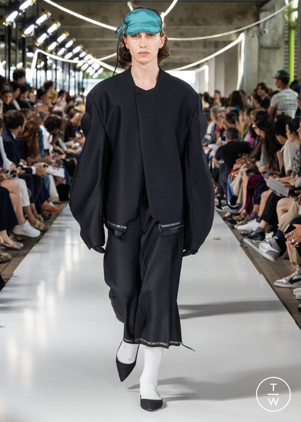 Fashion Week Paris Spring/Summer 2024 look 125 from the IFM PARIS collection menswear