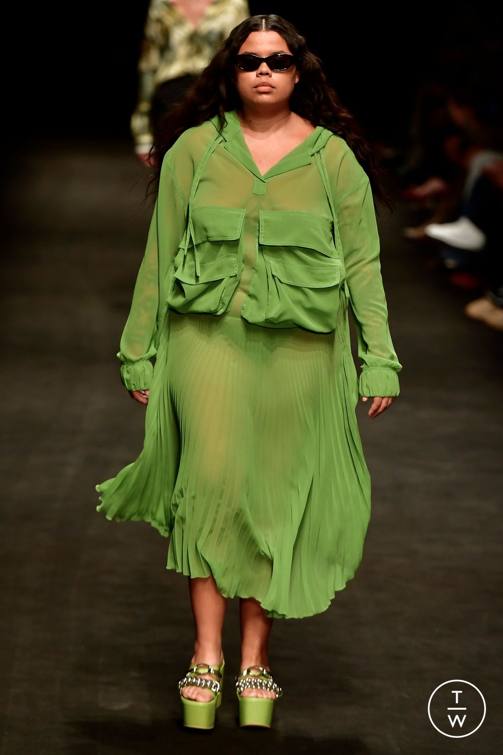 Fashion Week Milan Spring/Summer 2023 look 31 de la collection Act n°1 womenswear