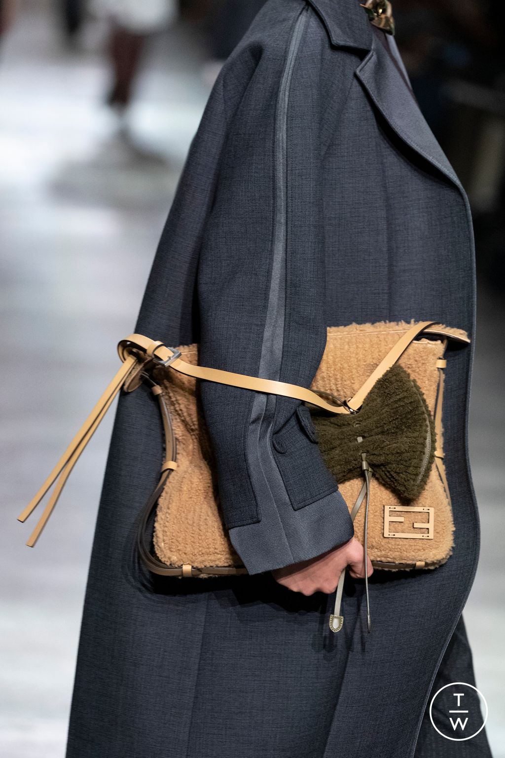 Fashion Week Milan Fall/Winter 2024 look 9 from the Fendi collection womenswear accessories