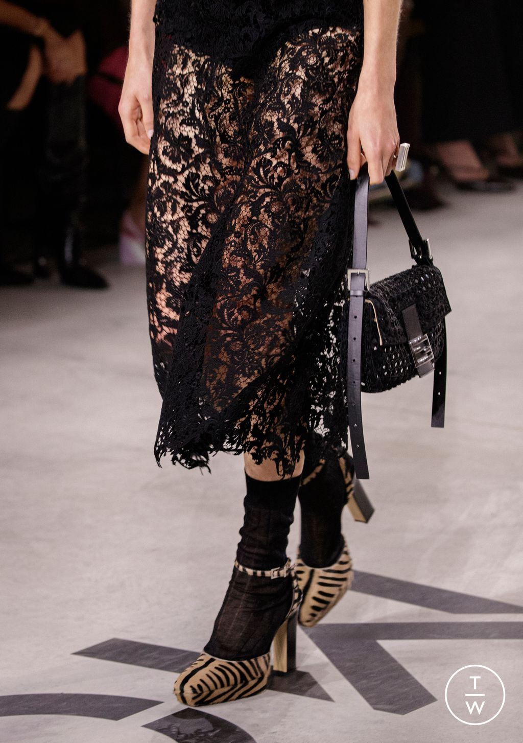 Fashion Week Milan Fall/Winter 2026 look 17 from the Fendi collection womenswear accessories