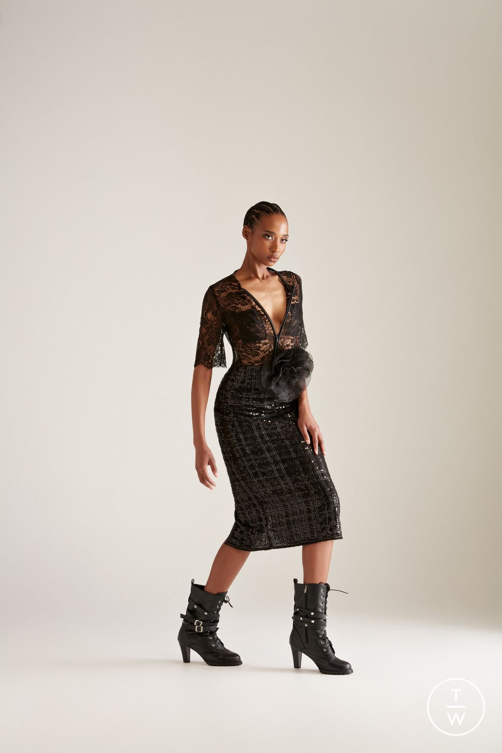 Fashion Week New York Resort 2025 look 12 from the Frederick Anderson collection womenswear