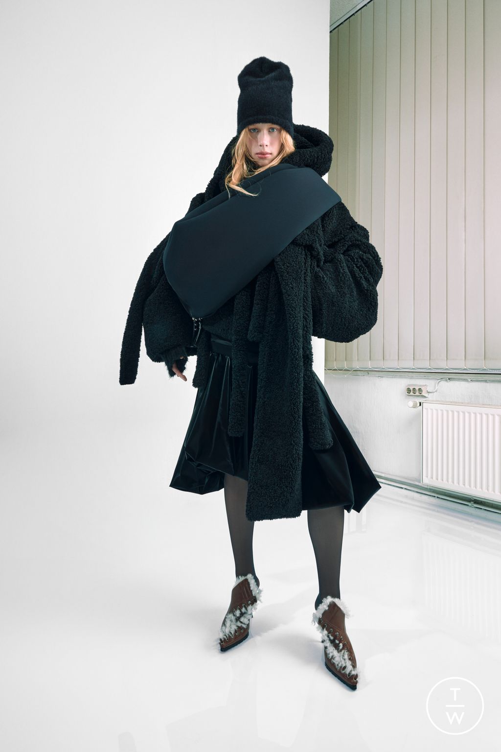 Fashion Week Paris Pre-Fall 2024 look 12 from the Ottolinger collection womenswear