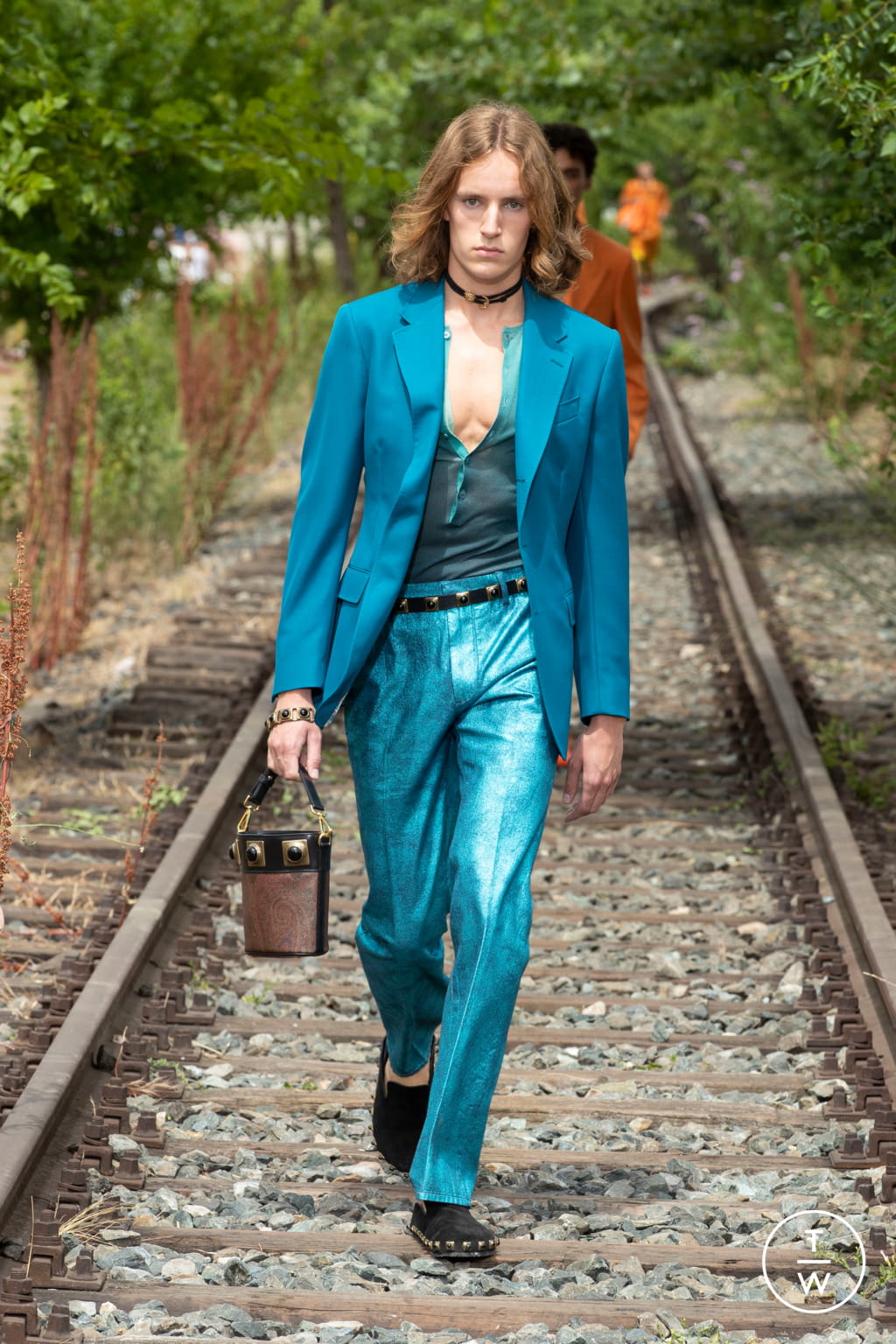 Fashion Week Milan Spring/Summer 2022 look 13 de la collection Etro menswear
