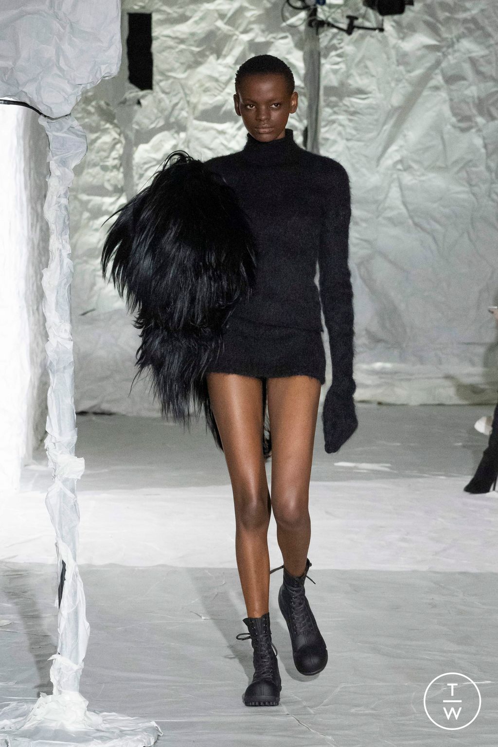 Fashion Week Milan Fall/Winter 2024 look 13 de la collection Marni womenswear