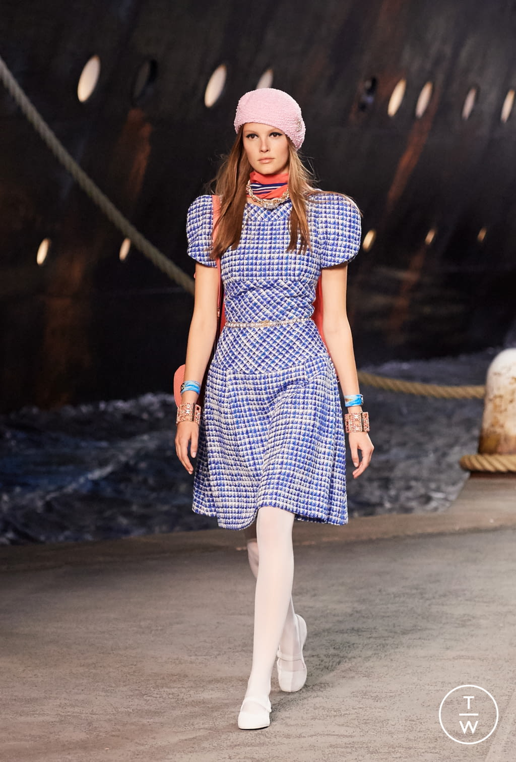 Fashion Week Paris Resort 2019 look 12 de la collection Chanel womenswear