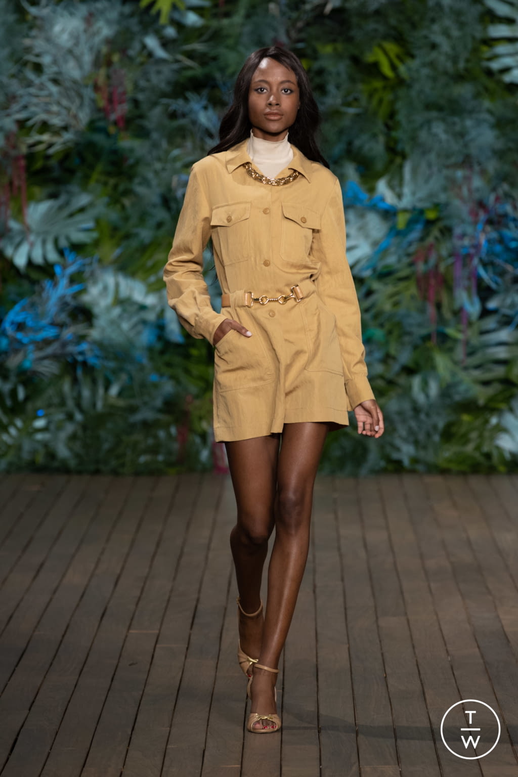 Fashion Week Milan Resort 2020 look 13 from the Alberta Ferretti collection womenswear