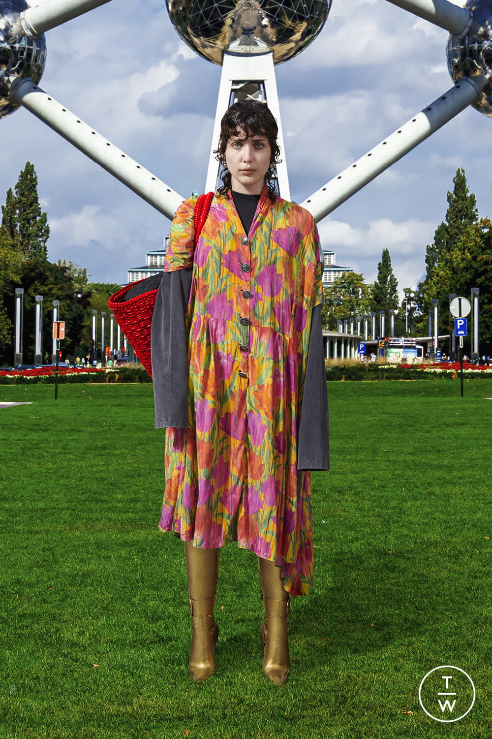 Fashion Week Paris Pre-Fall 2021 look 13 de la collection Balenciaga womenswear