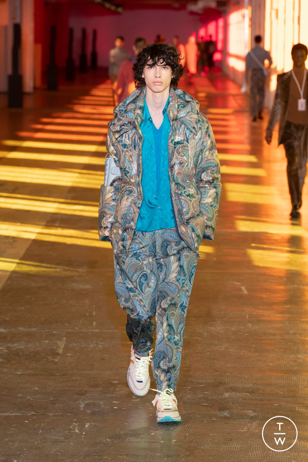 Fashion Week Milan Fall/Winter 2021 look 13 from the Etro collection menswear
