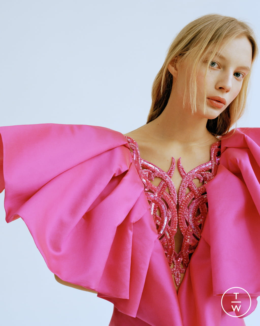 Fashion Week Paris Spring/Summer 2021 look 13 from the Yanina Couture collection 高级定制