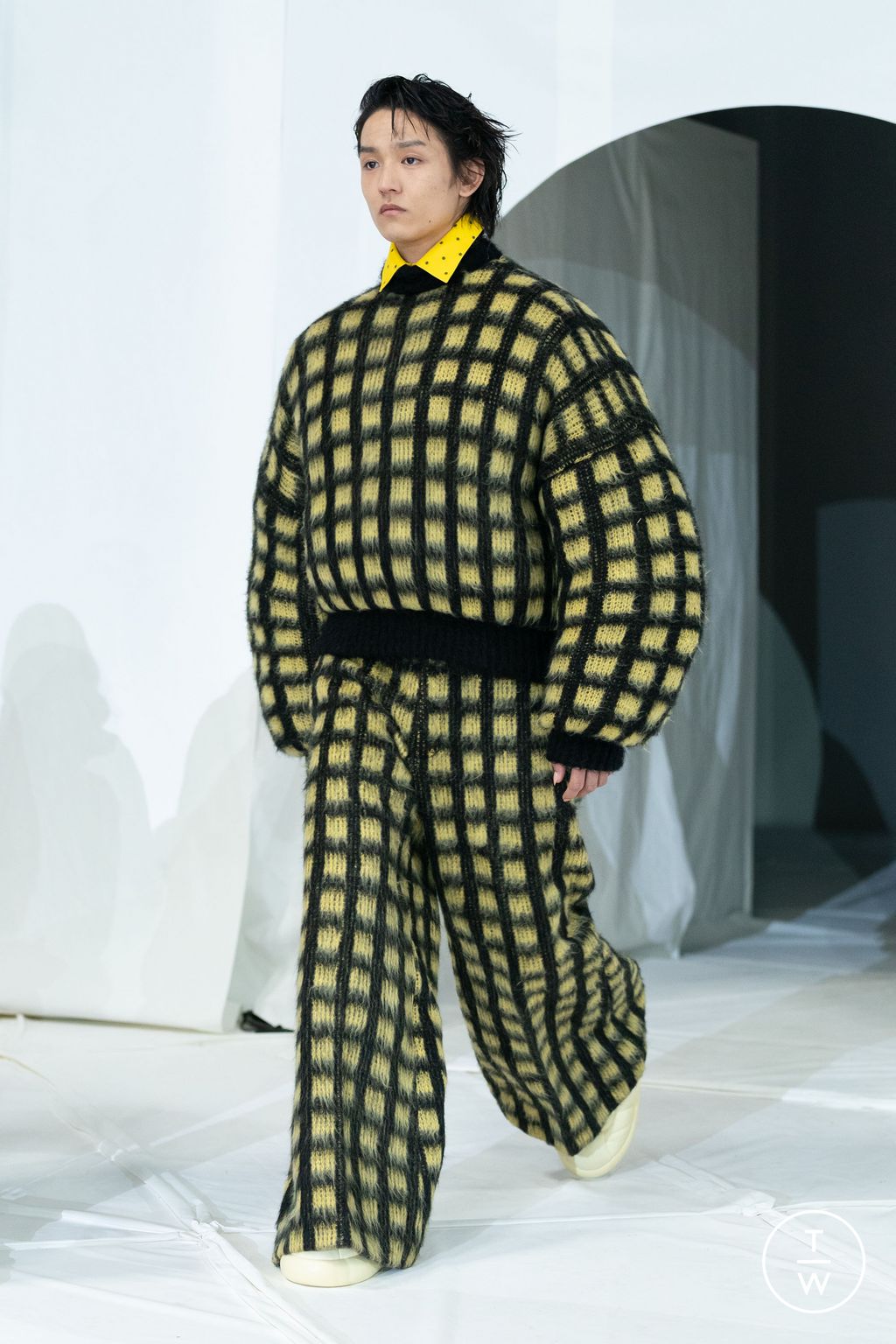 Fashion Week Milan Fall/Winter 2023 look 13 from the Marni collection 女装