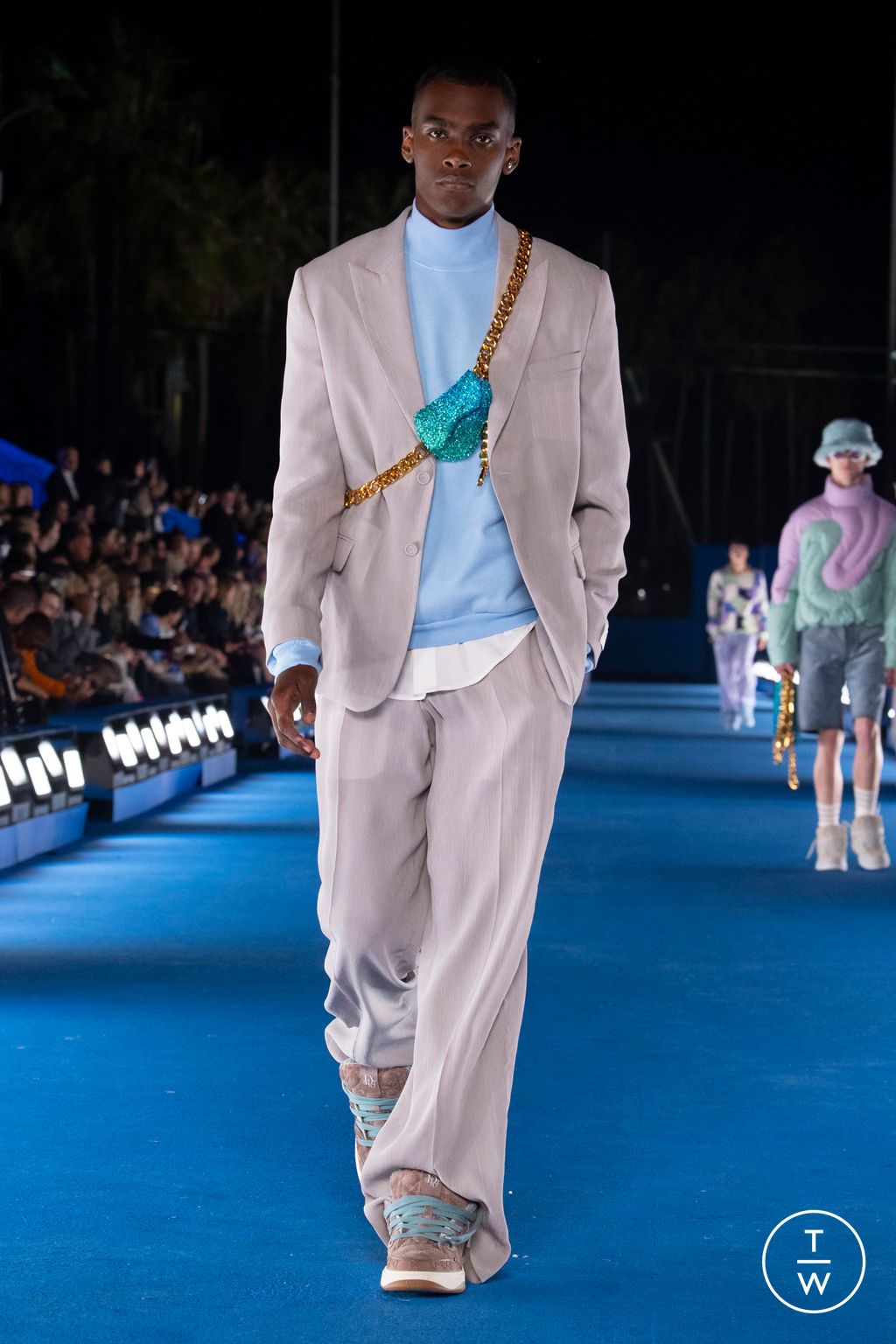 Fashion Week Paris Resort 2023 look 13 from the Dior Men collection menswear