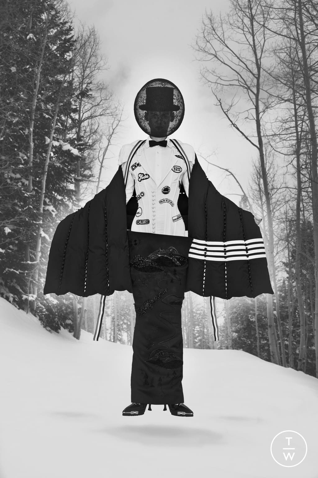 Fashion Week Paris Fall/Winter 2021 look 13 from the Thom Browne collection womenswear