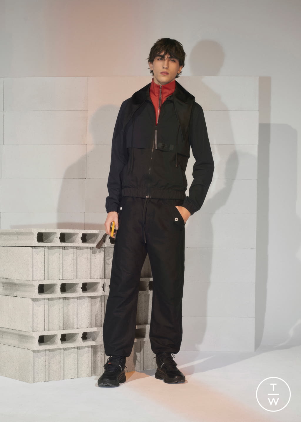 Fashion Week Paris Fall/Winter 2019 look 13 from the Maison Kitsuné collection menswear