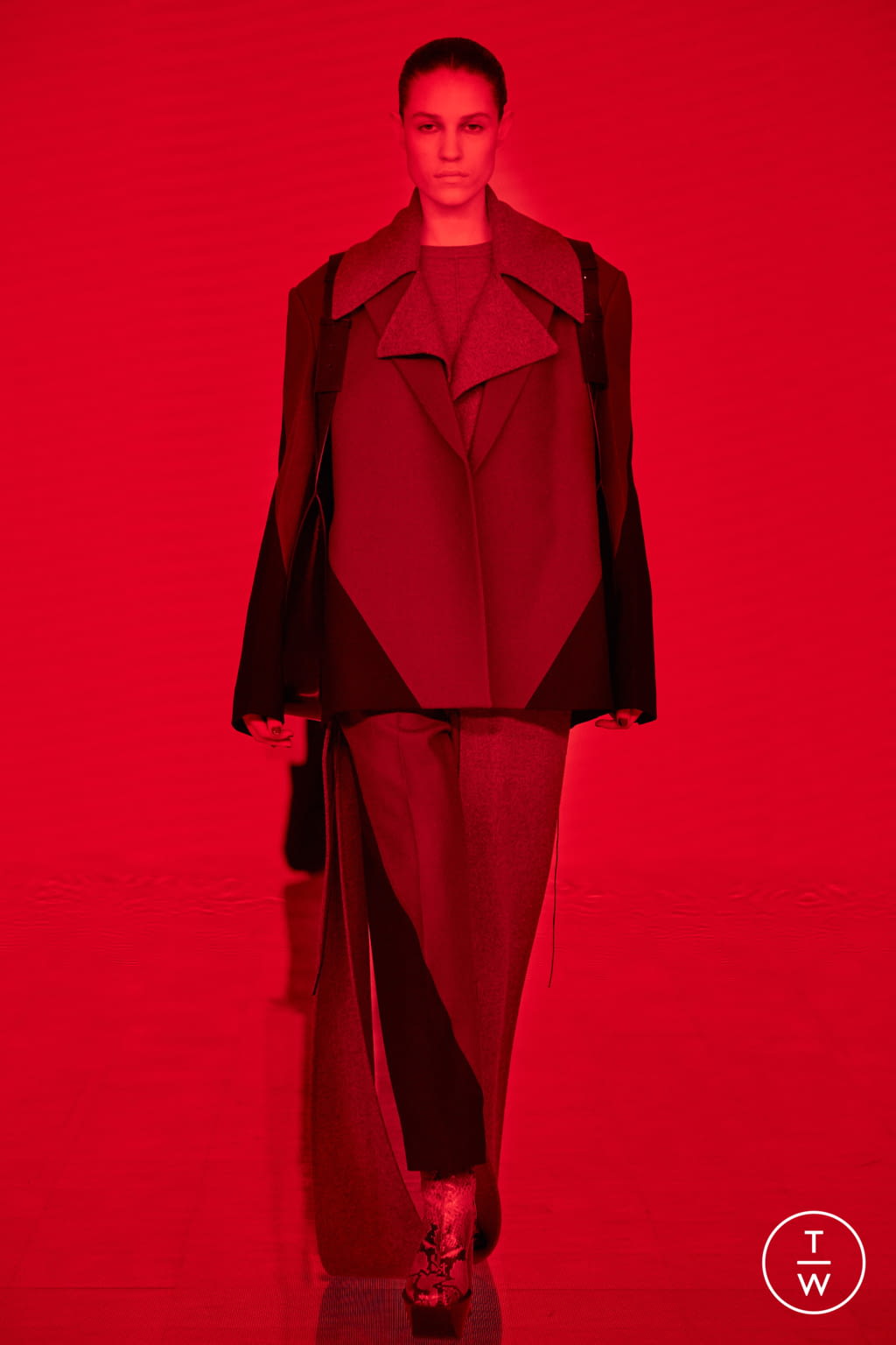Fashion Week New York Fall/Winter 2022 look 13 de la collection Peter Do womenswear