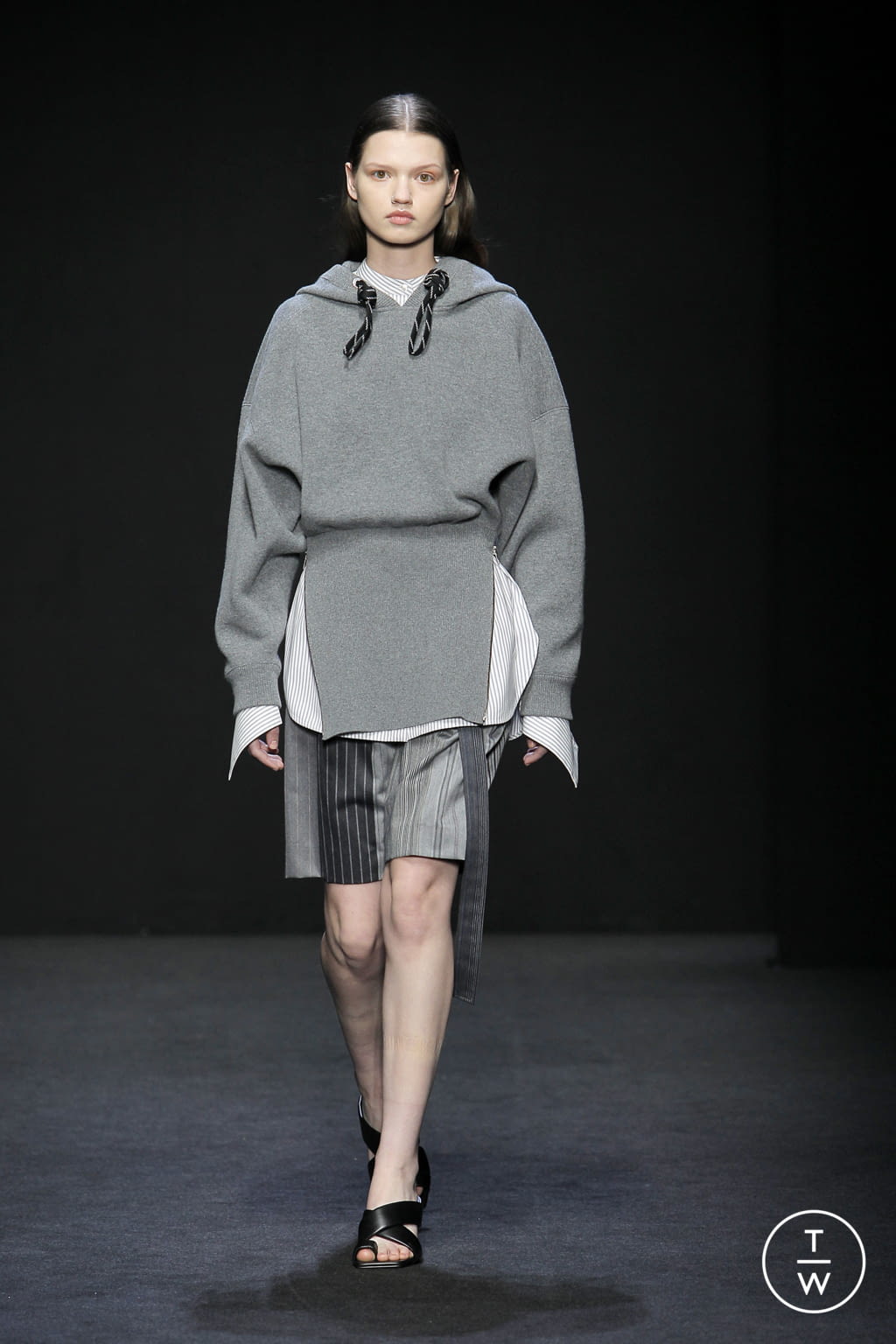 Fashion Week Milan Fall/Winter 2020 look 13 de la collection MRZ womenswear