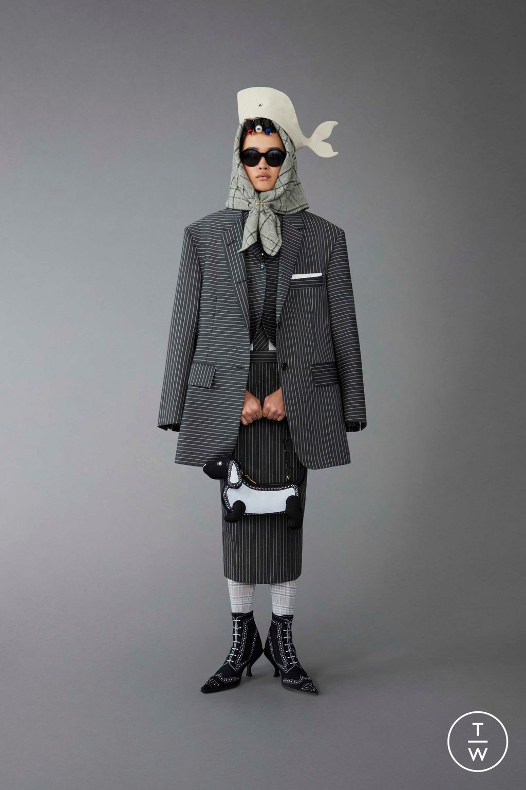 Fashion Week Paris Pre-Fall 2023 look 13 from the Thom Browne collection womenswear