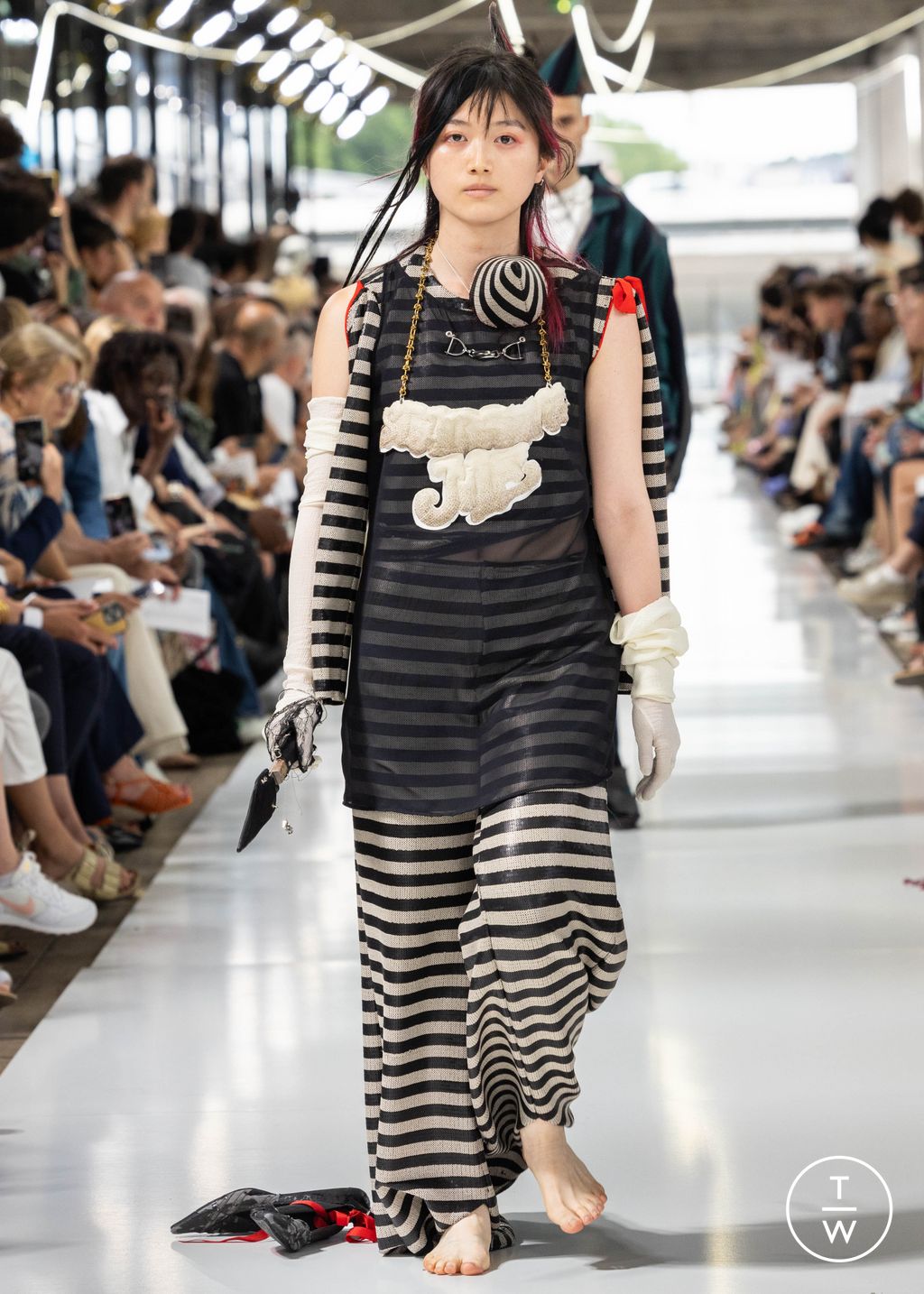 Fashion Week Paris Spring/Summer 2024 look 131 de la collection IFM PARIS menswear