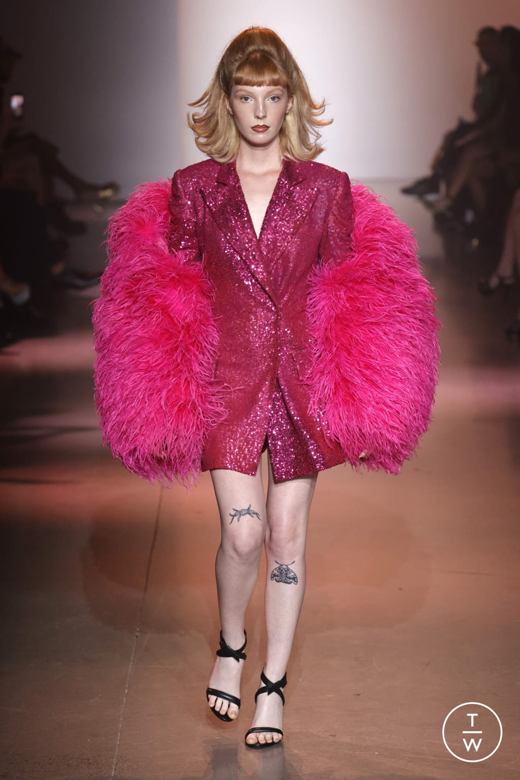 Fashion Week New York Spring/Summer 2022 look 25 de la collection Christian Cowan womenswear