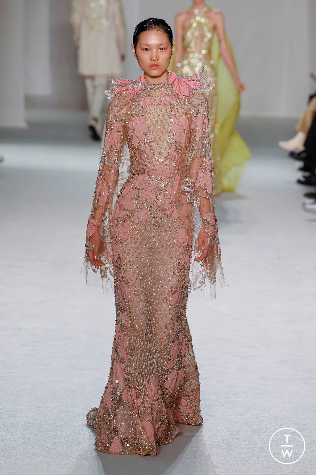 Fashion Week Paris Spring/Summer 2023 look 22 from the Elie Saab collection couture