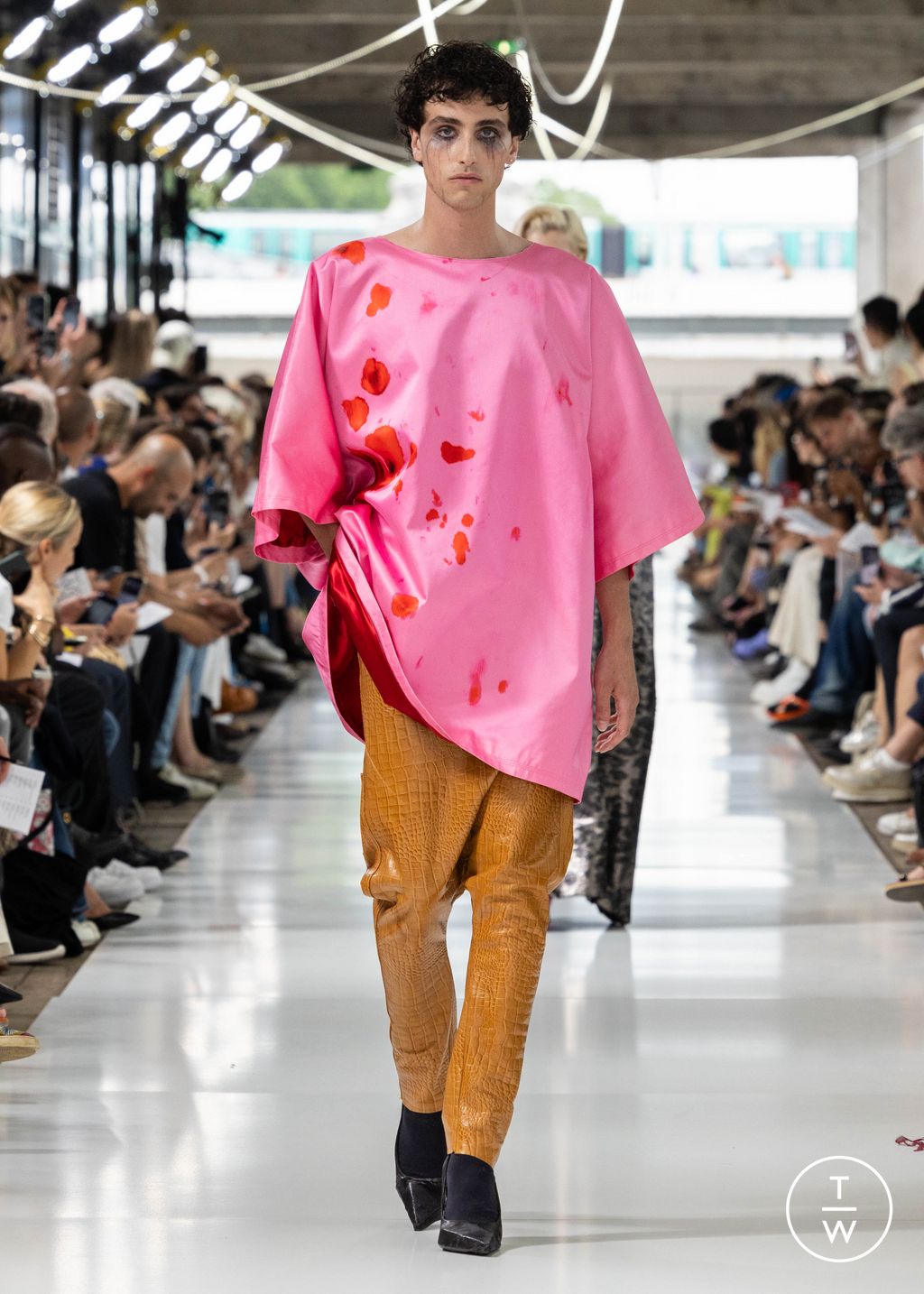 Fashion Week Paris Spring/Summer 2024 look 138 from the IFM PARIS collection menswear