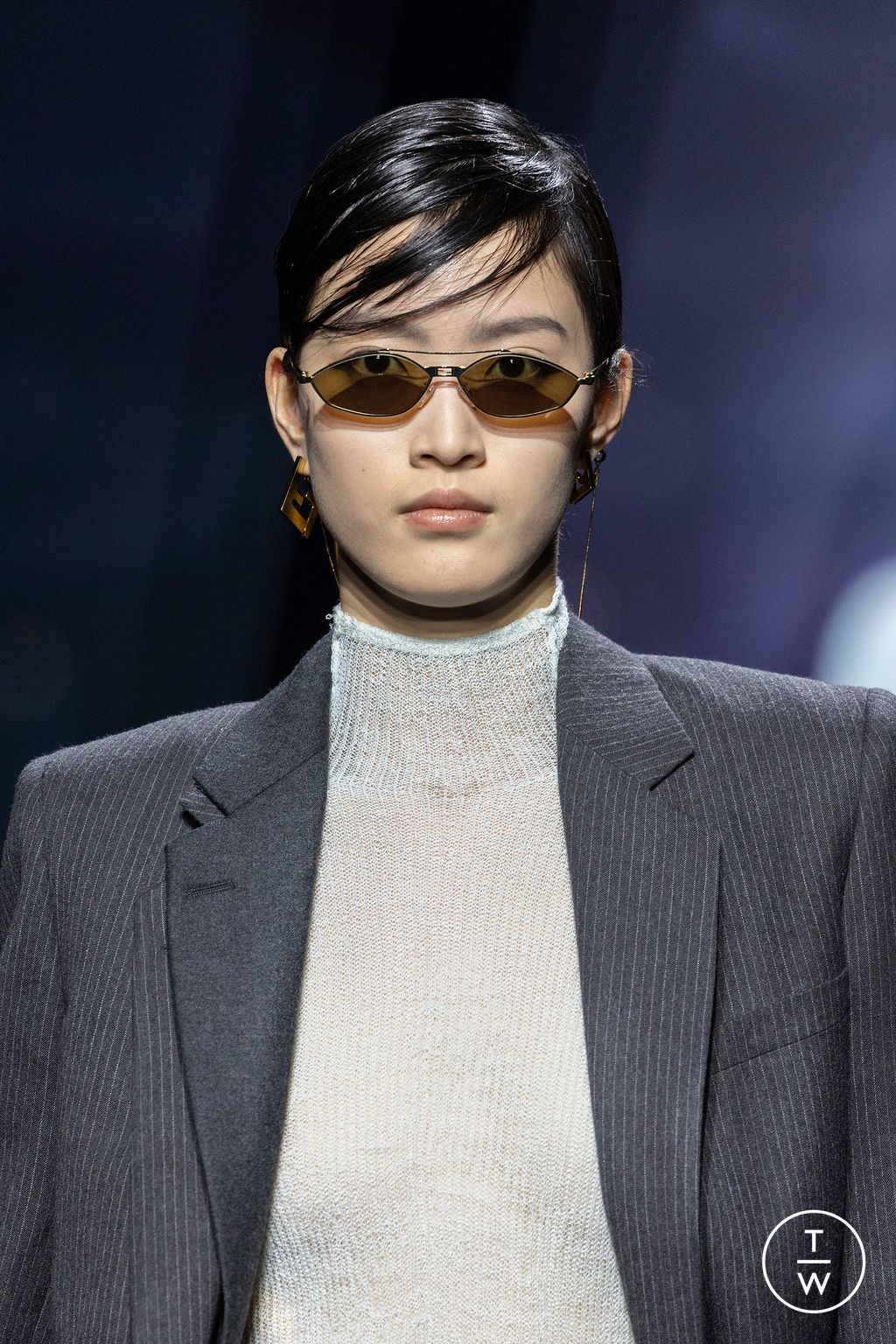 Fashion Week Milan Fall/Winter 2023 look 43 from the Fendi collection 女装配饰