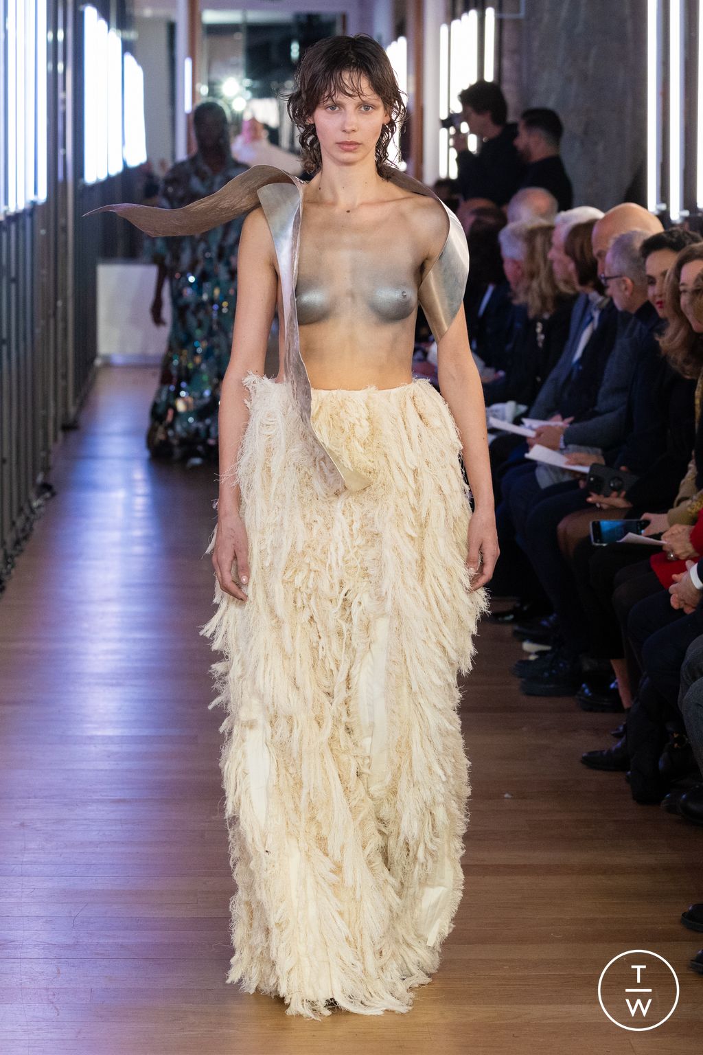 Fashion Week Paris Fall/Winter 2024 look 75 de la collection IFM PARIS womenswear