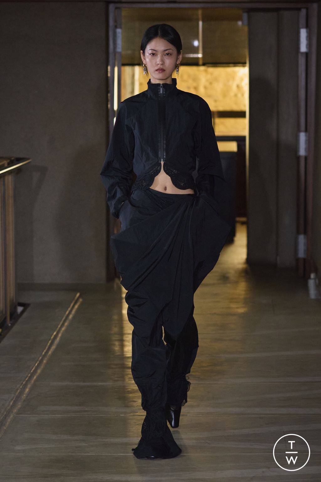 Fashion Week Paris Fall/Winter 2026 look 13 from the Mame Kurogouchi collection 女装