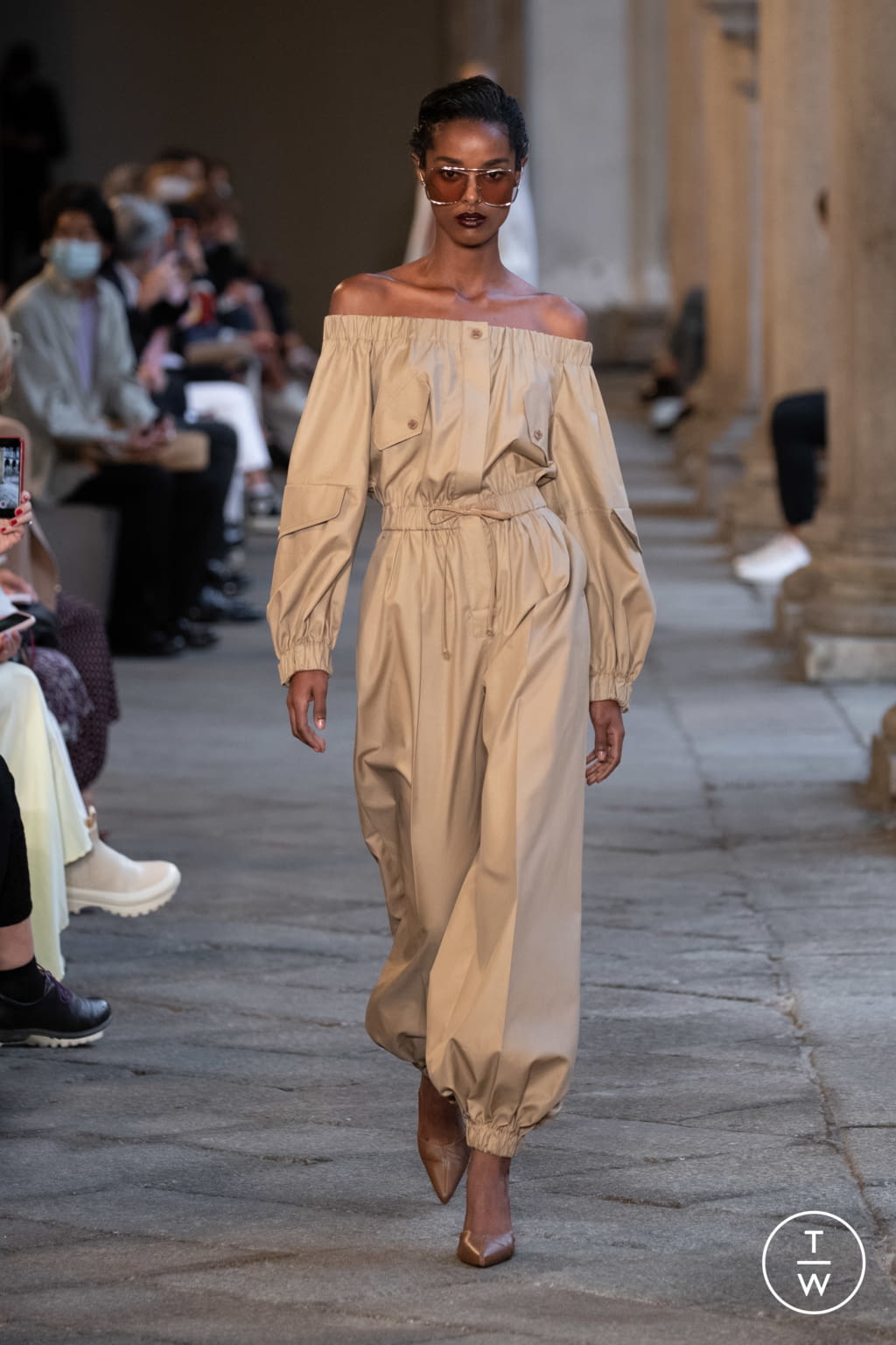Fashion Week Milan Spring/Summer 2021 look 14 from the Max Mara collection womenswear